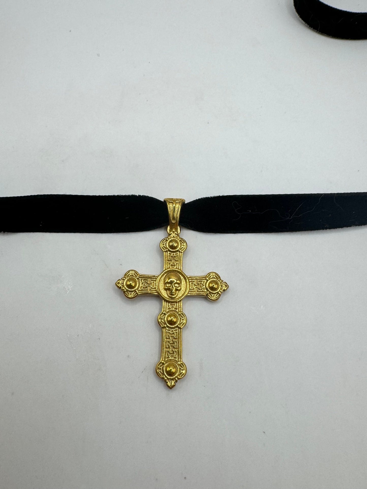 Vintage Celtic Golden Stainless Steel Cross Pendant Necklace