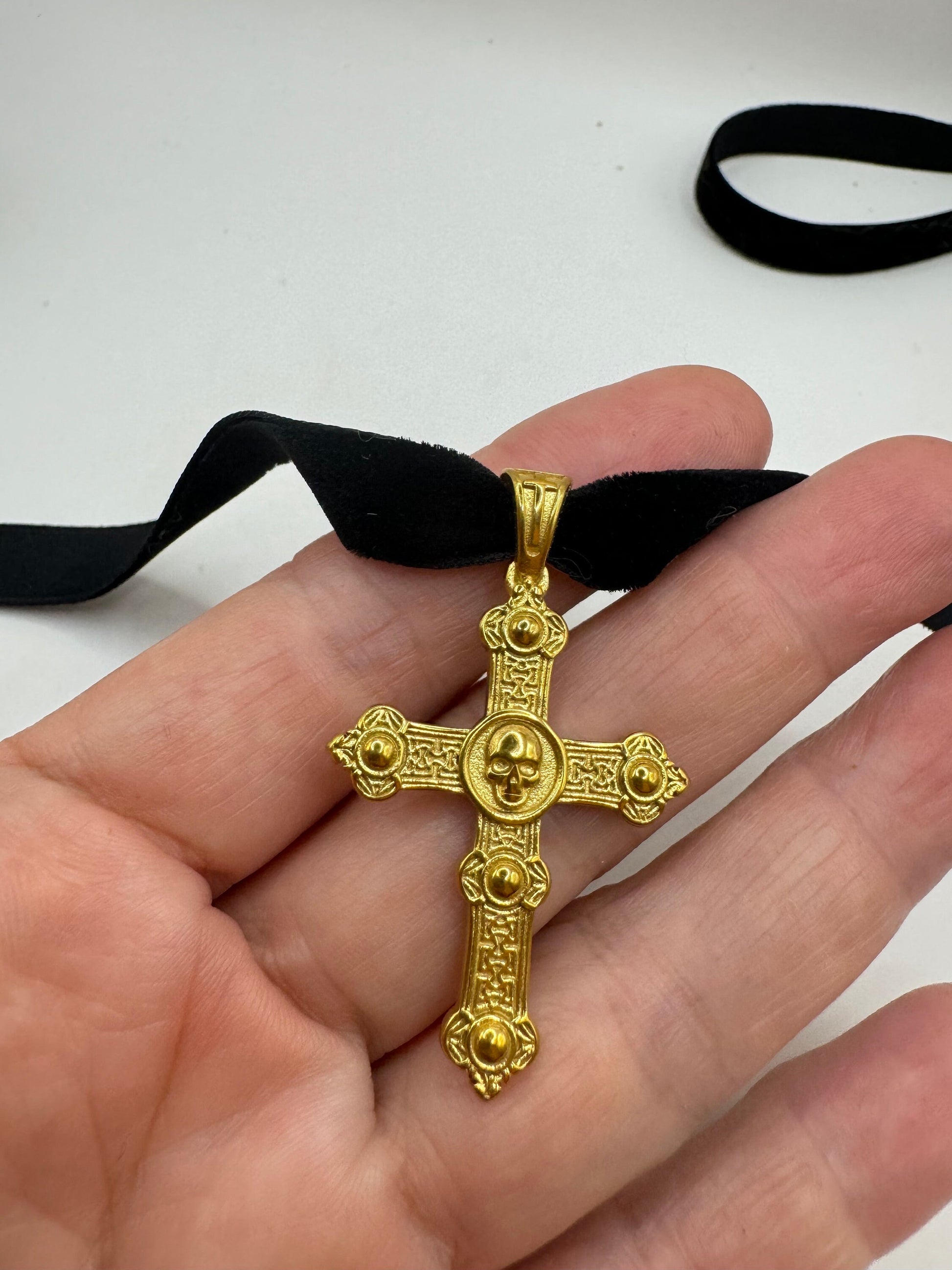 Vintage Celtic Golden Stainless Steel Cross Pendant Necklace