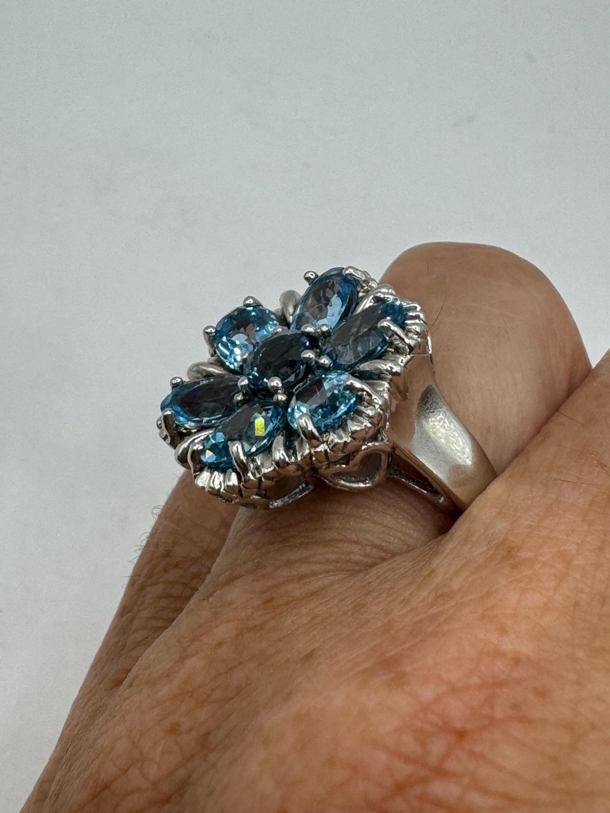 Vintage Genuine Blue Topaz 925 Sterling Silver Flower Cocktail Ring