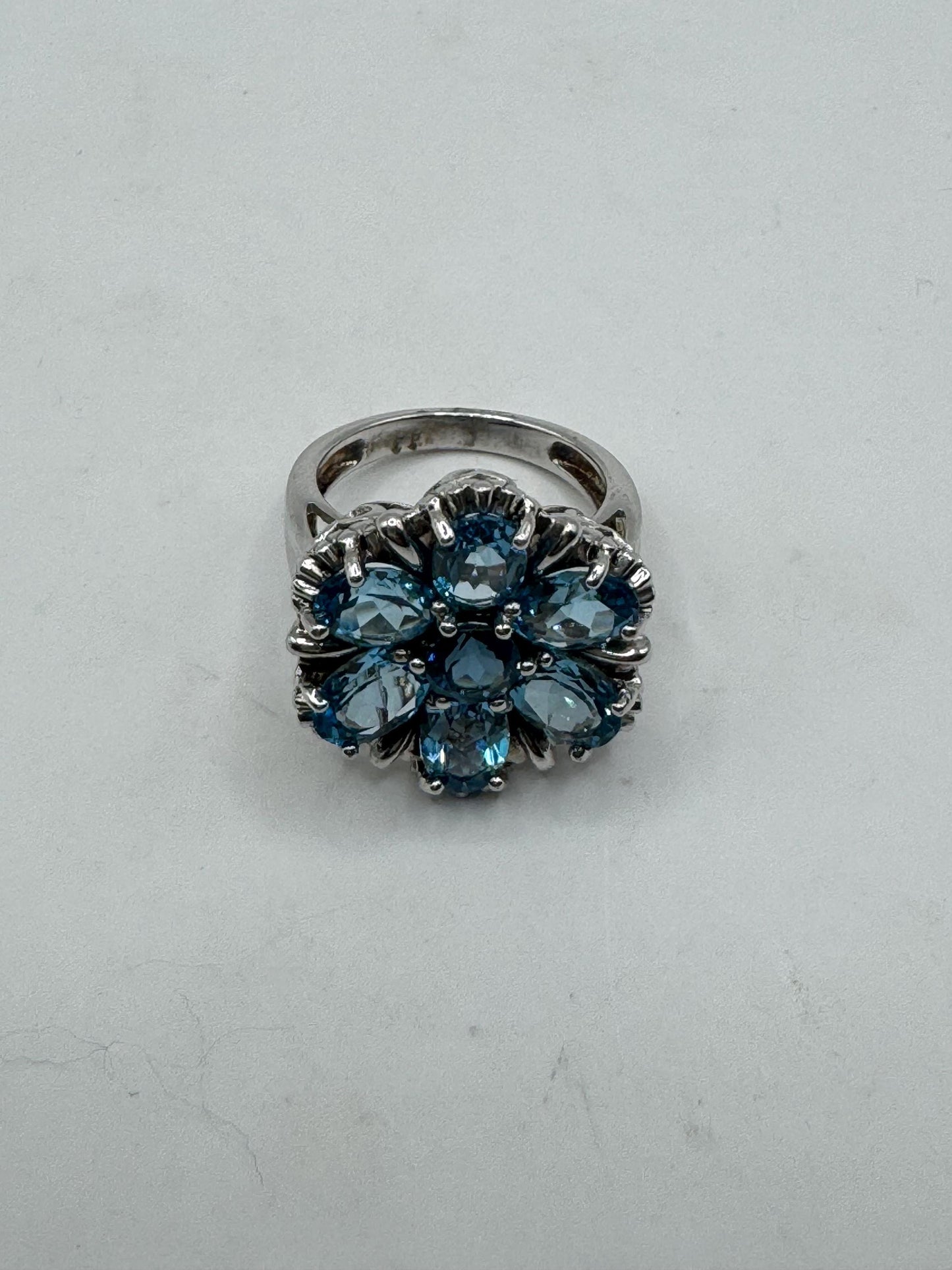 Vintage Genuine Blue Topaz 925 Sterling Silver Flower Cocktail Ring