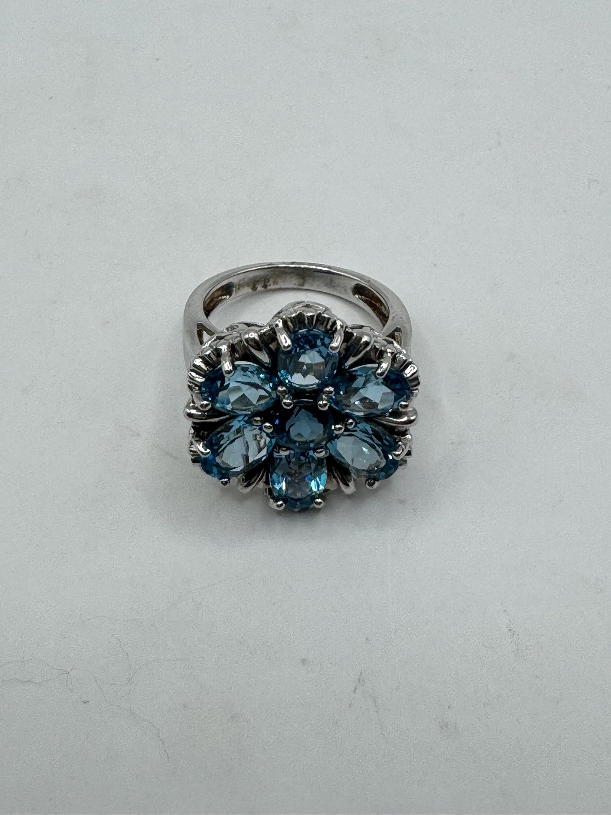 Vintage Genuine Blue Topaz 925 Sterling Silver Flower Cocktail Ring