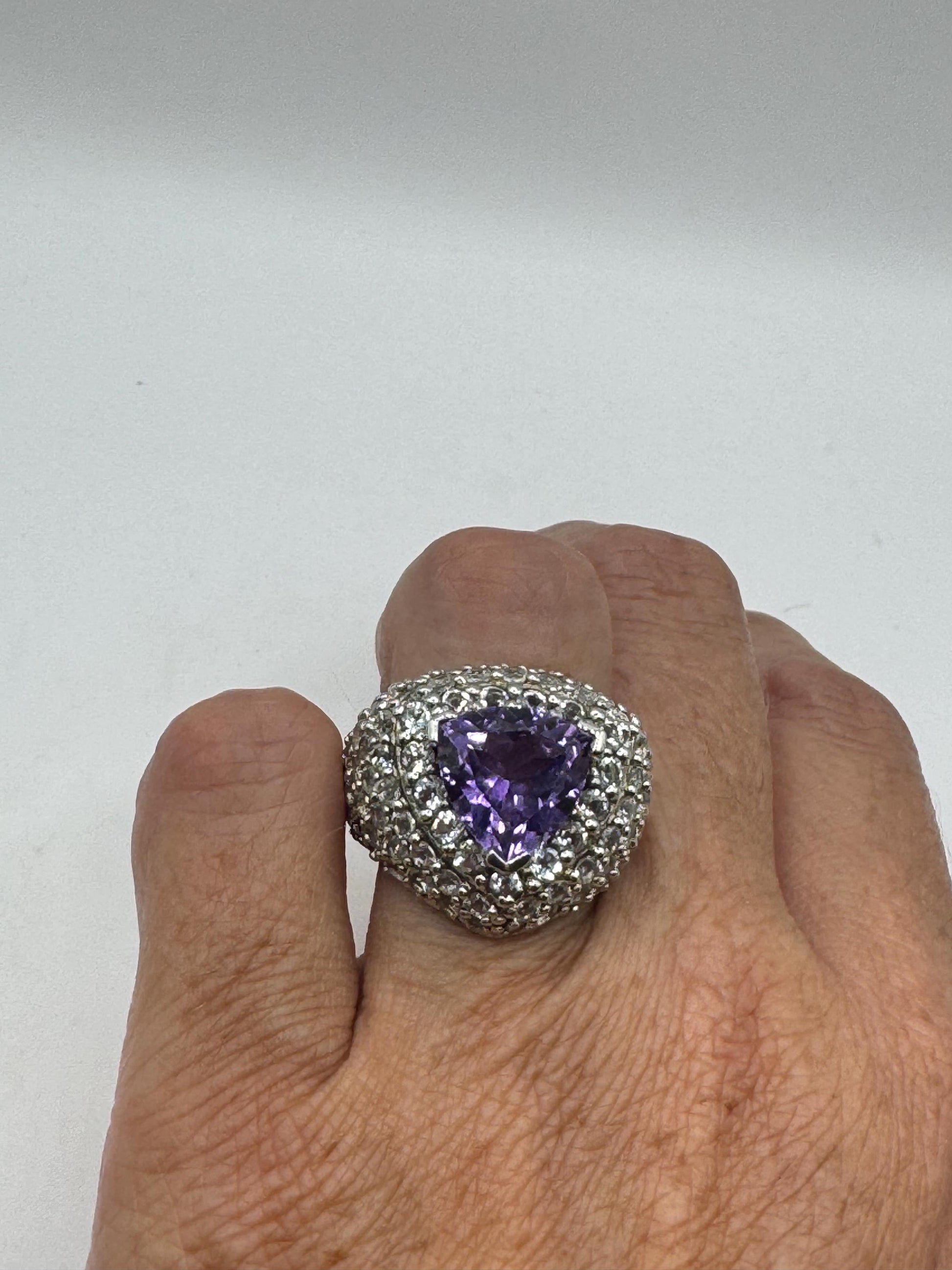 Vintage Purple Amethyst Ring in 925 Sterling Silver
