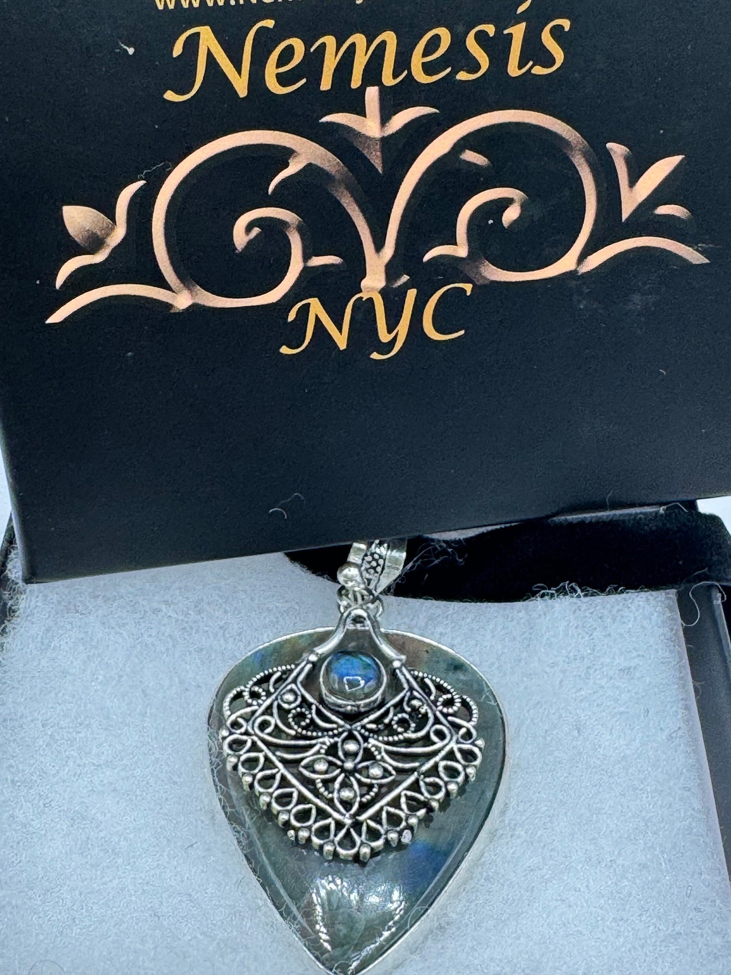 Vintage Silver Genuine Rainbow Labradorite Choker Black Velvet Necklace.