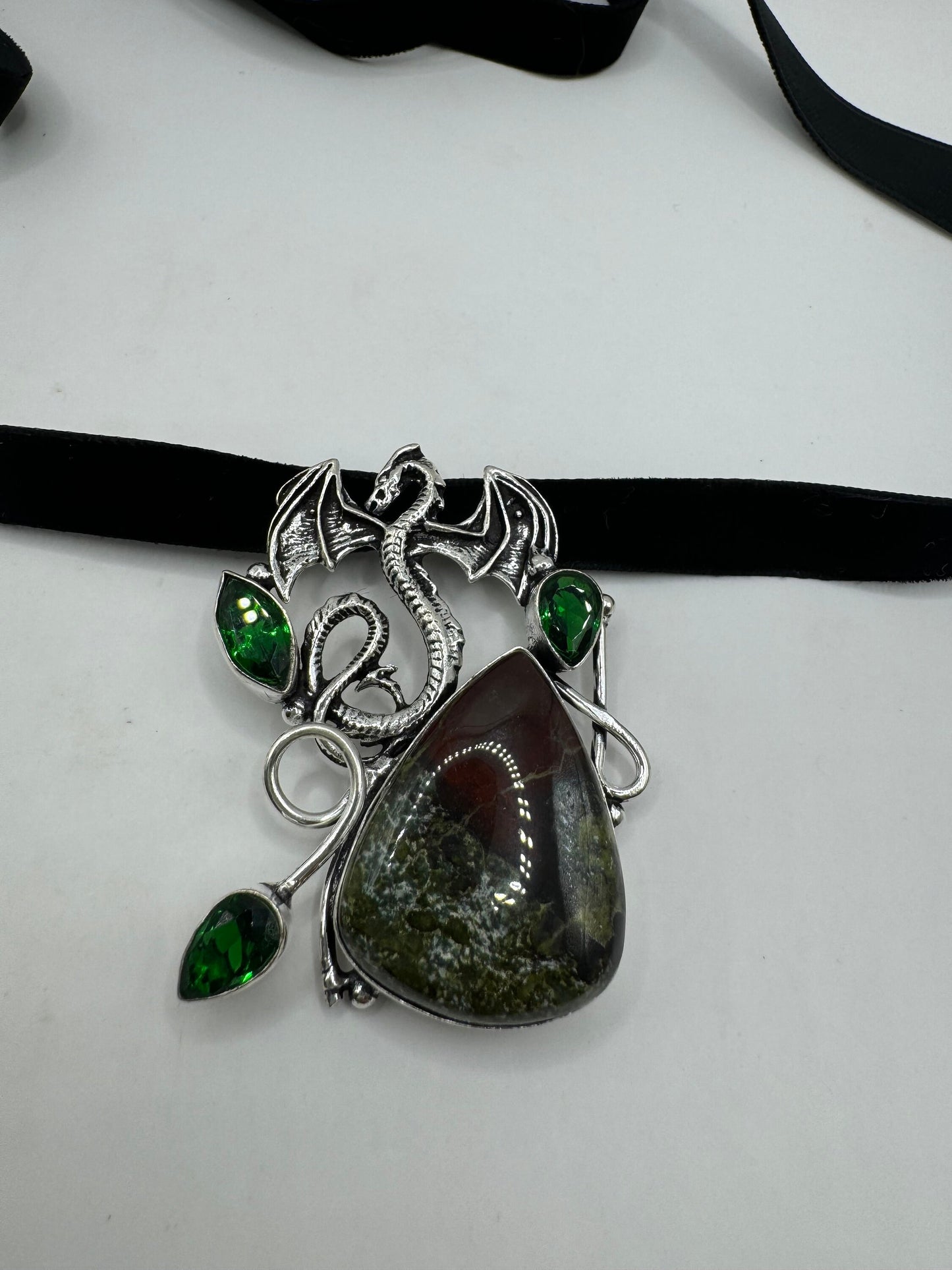 Vintage Green Bloodstone Dragonfly Silver Boho Choker Necklace Black Velevet Ribbon