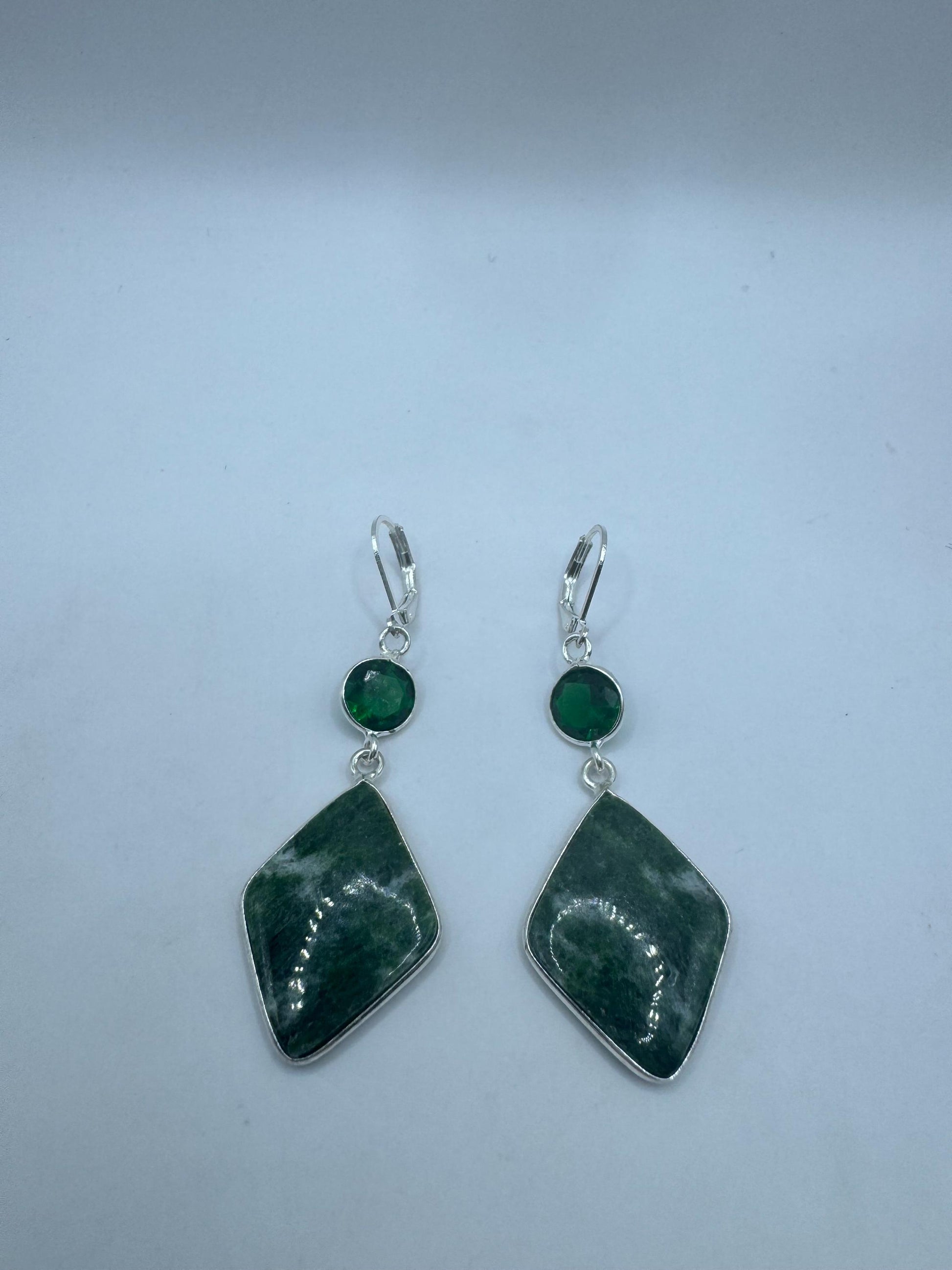 Antique vintage Green Chrysoprase Silver dangle earrings