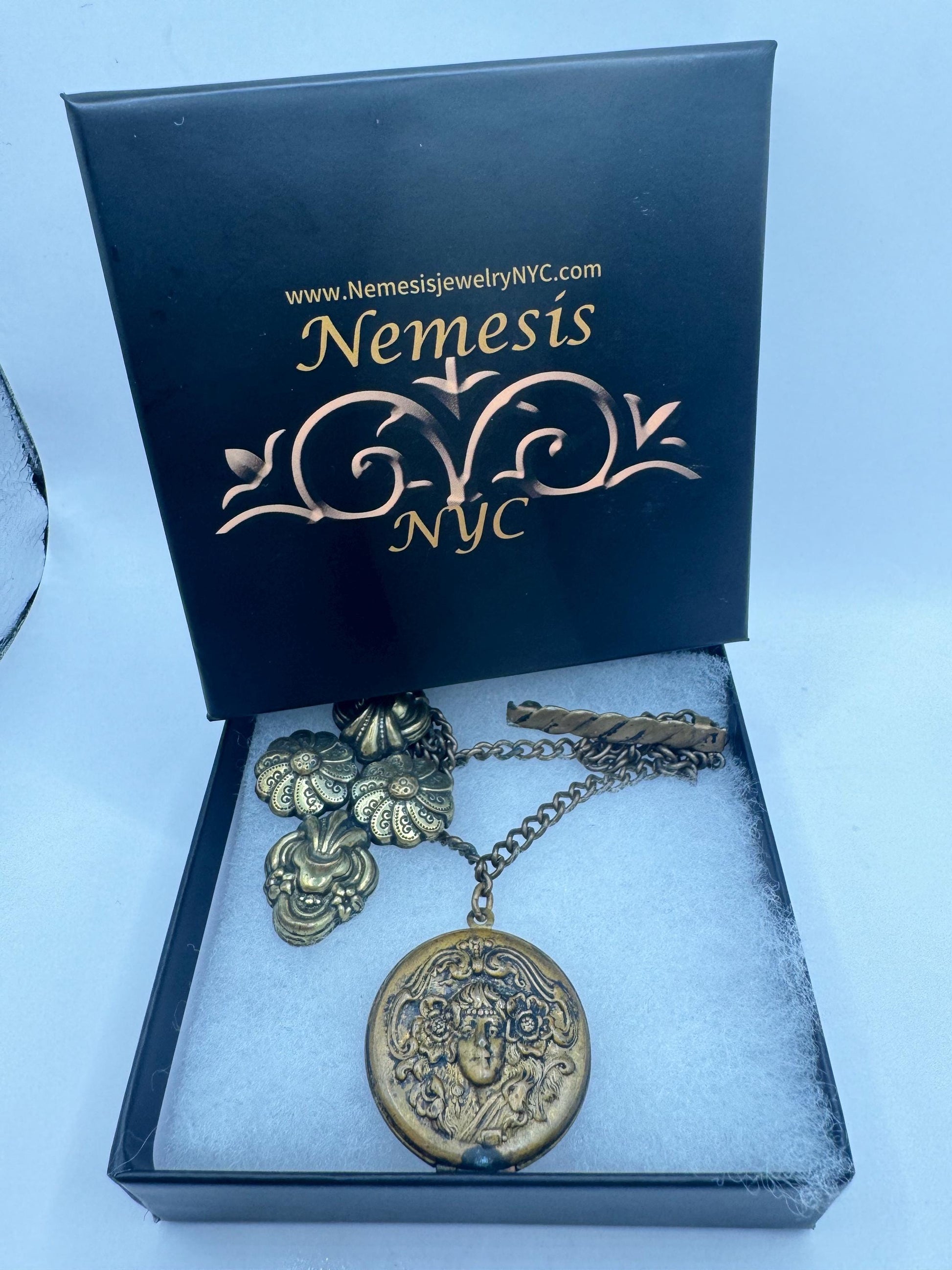 Vintage Locket Deco Bronze Flower Brooch Scatter Pin