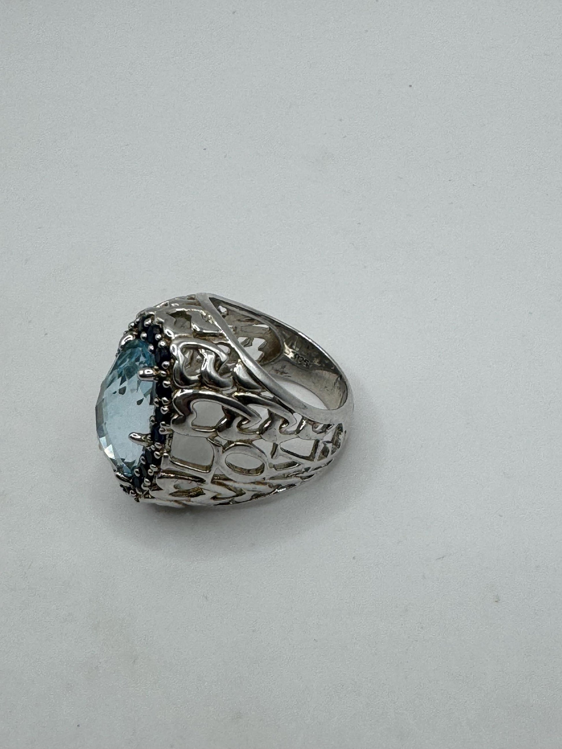 Vintage Genuine Blue Topaz and Sapphire 925 Sterling Silver Flower Cocktail Ring