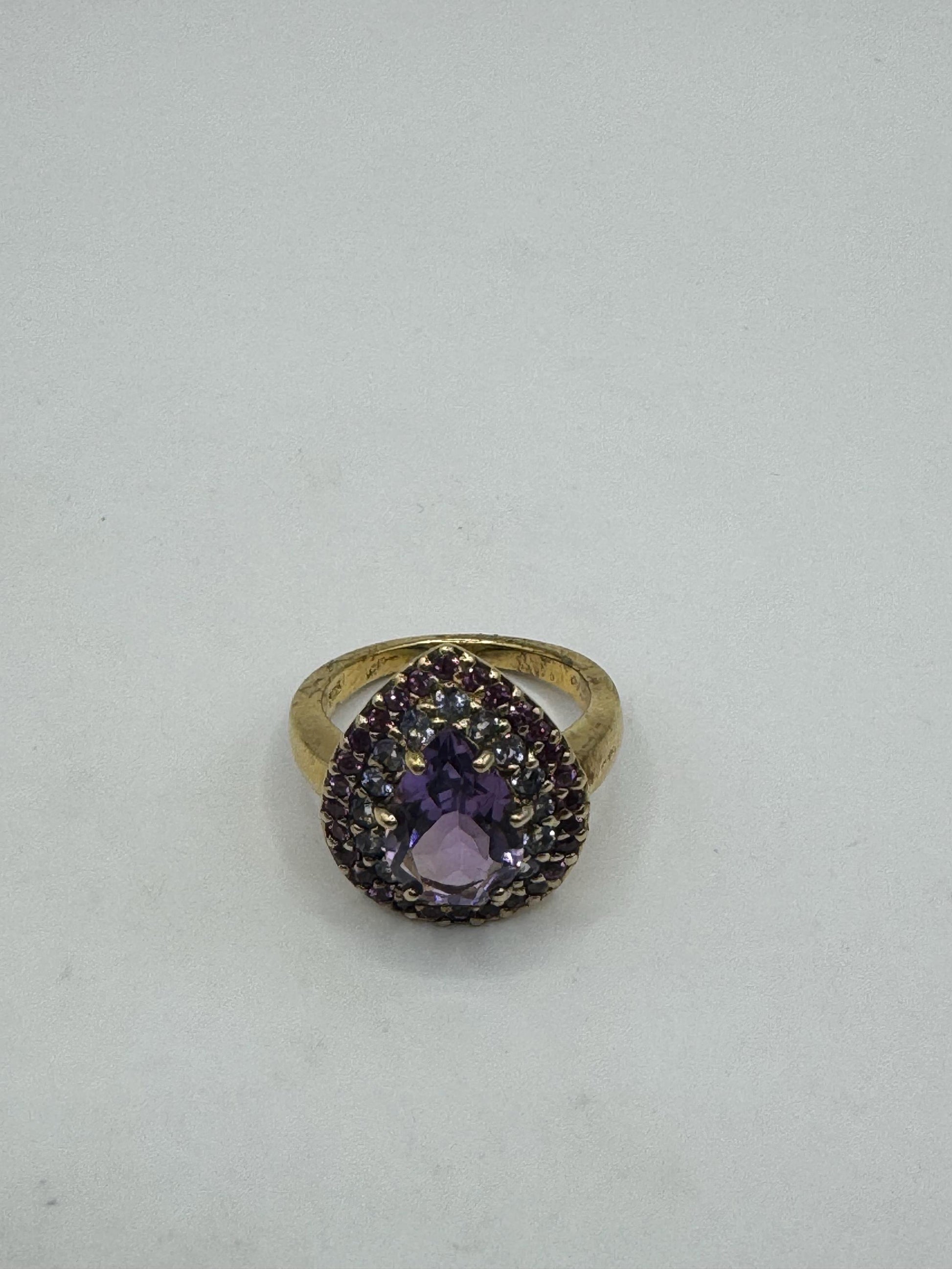 Vintage Purple Amethyst Ring in 925 Sterling Silver