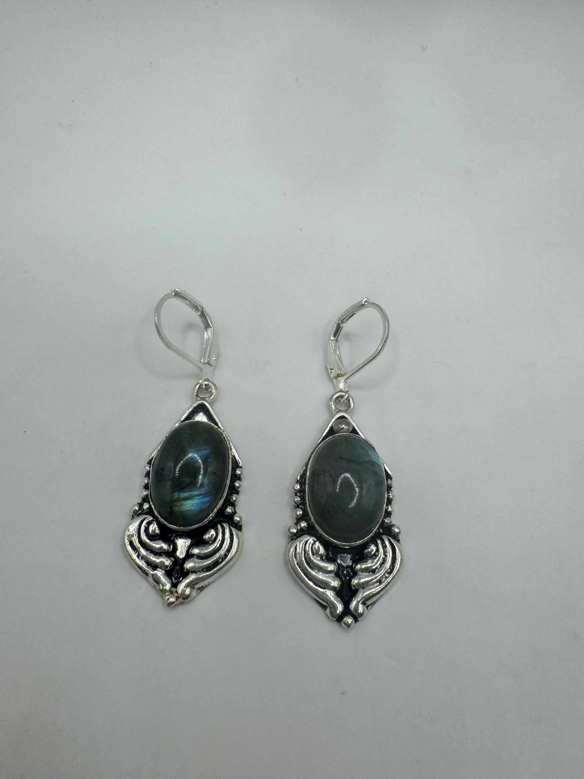 Vintage Labradorite Silver Dangle Earrings