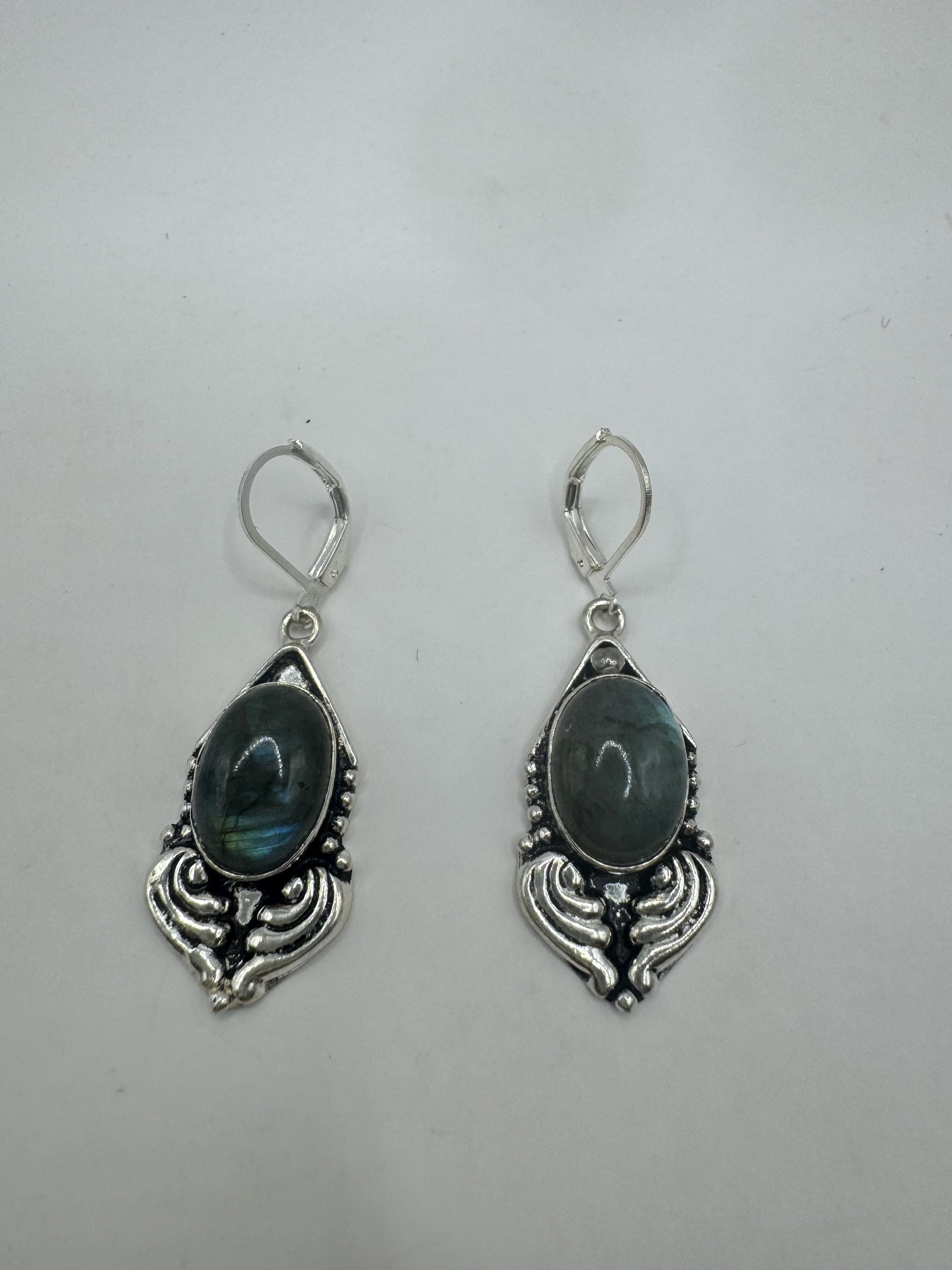 Vintage Labradorite Silver Dangle Earrings