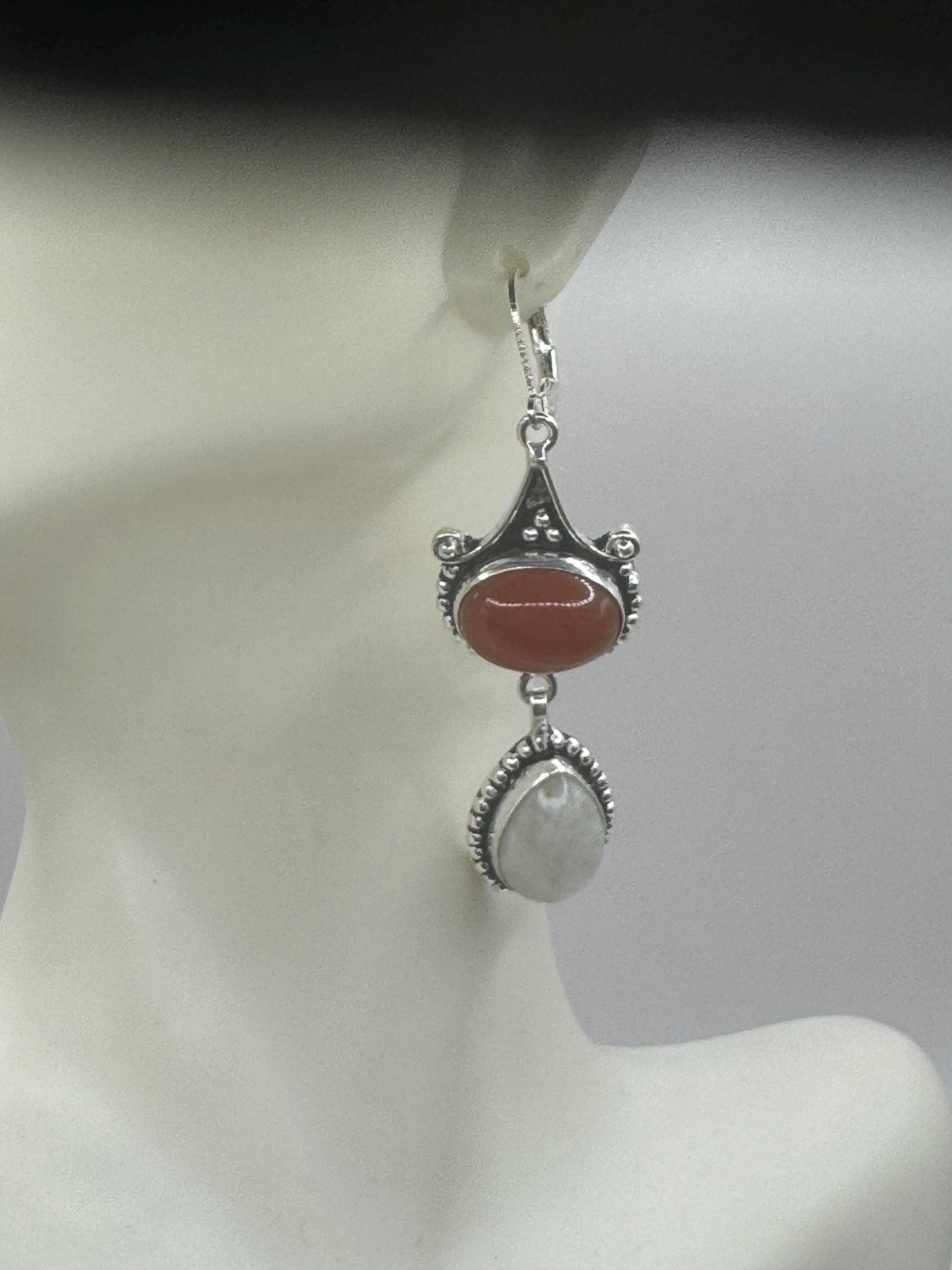 Vintage rainbow moonstone carnelian 925 sterling silver lever back dangle earrings