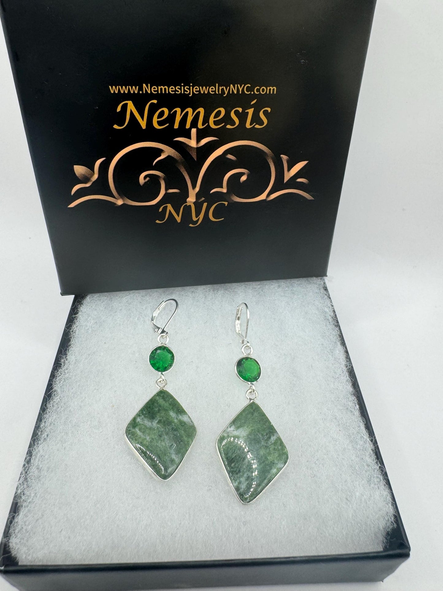 Antique vintage Green Chrysoprase Silver dangle earrings