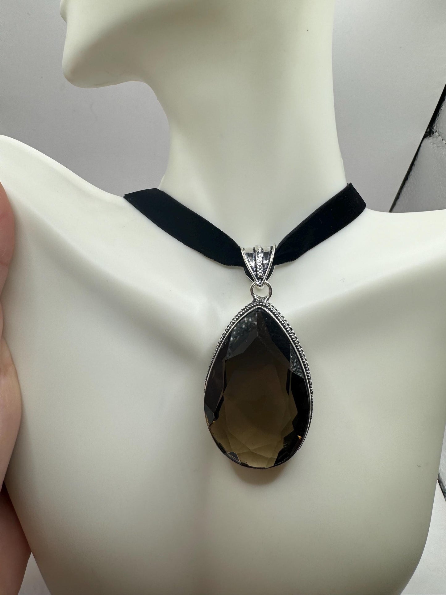 Vintage Smoky Topaz Necklace Choker