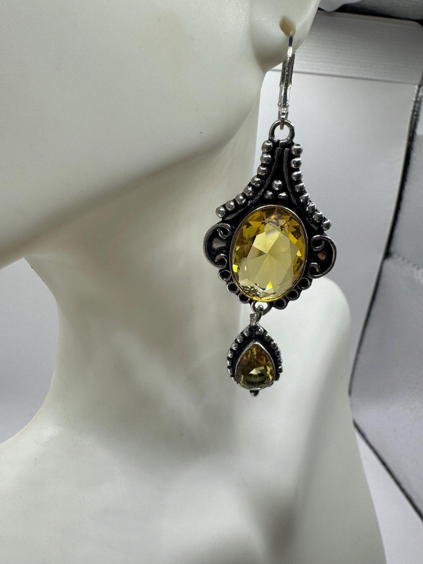 Vintage Citrine 925 Sterling Silver Lever Back Earrings