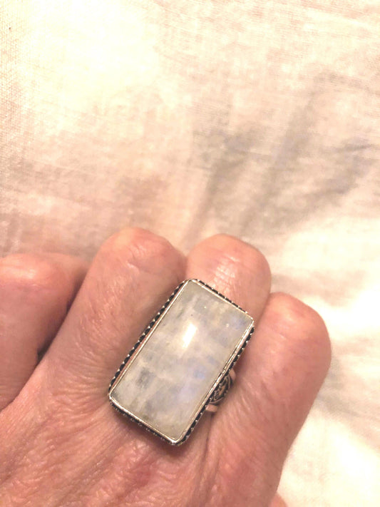 Vintage Genuine Blue White Rainbow Moonstone Ring