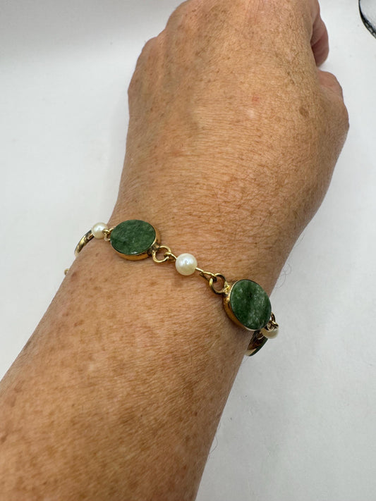 Vintage Green Jade Bracelet Gold filled