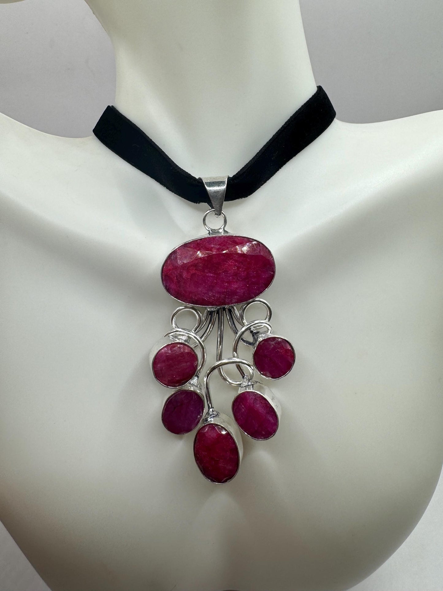 Vintage Antique Pink Raw Ruby Black velvet Choker Statement Necklace