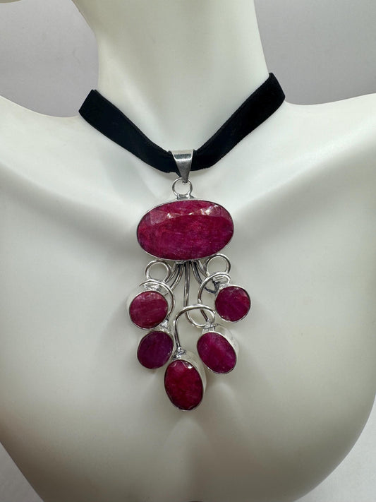 Vintage Antique Pink Raw Ruby Black velvet Choker Statement Necklace