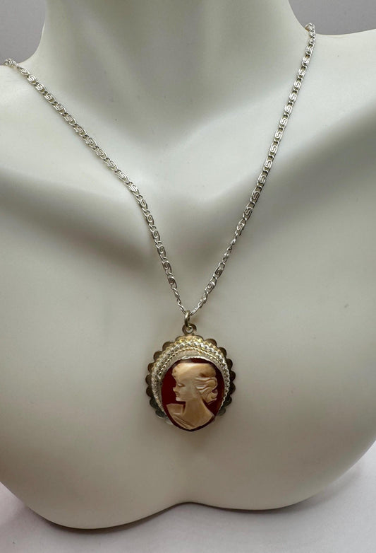 Vintage Shell Cameo 925 Sterling Silver 18 Inch Necklace Choker