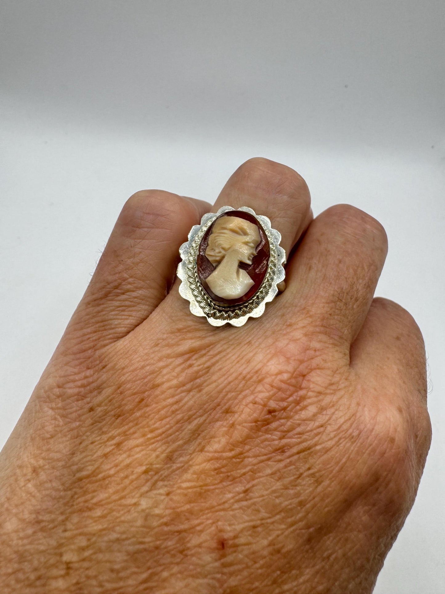 Vintage Cameo 925 Sterling Silver Cocktail Ring
