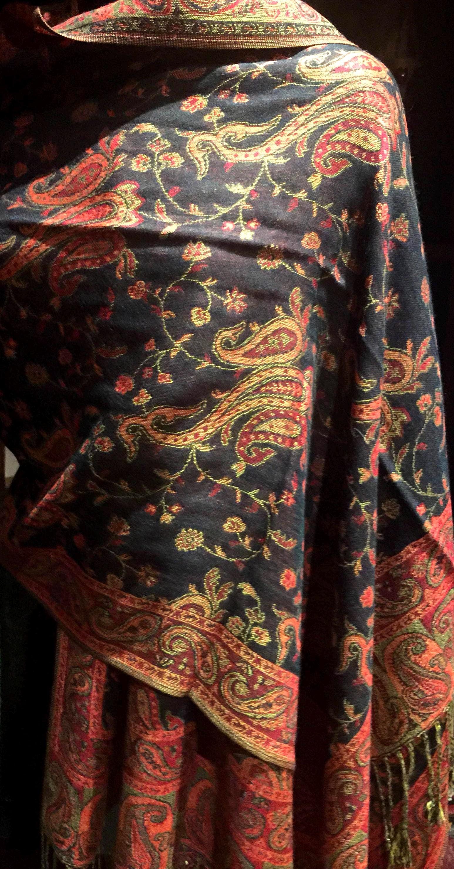 Vintage Black and Burgundy Paisley Brocade Pashmina Scarf Wrap Shawl