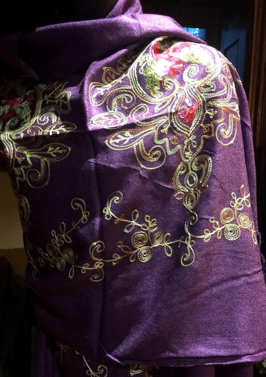 Vintage Styled Mixed Colored Flower Embroidered Pashmina Shawl