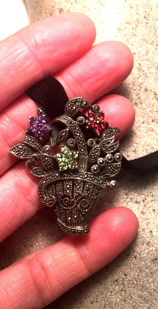 Vintage Marcasite 925 Sterling Silver Peridot Amethyst Garnet Basket Pendant Necklace