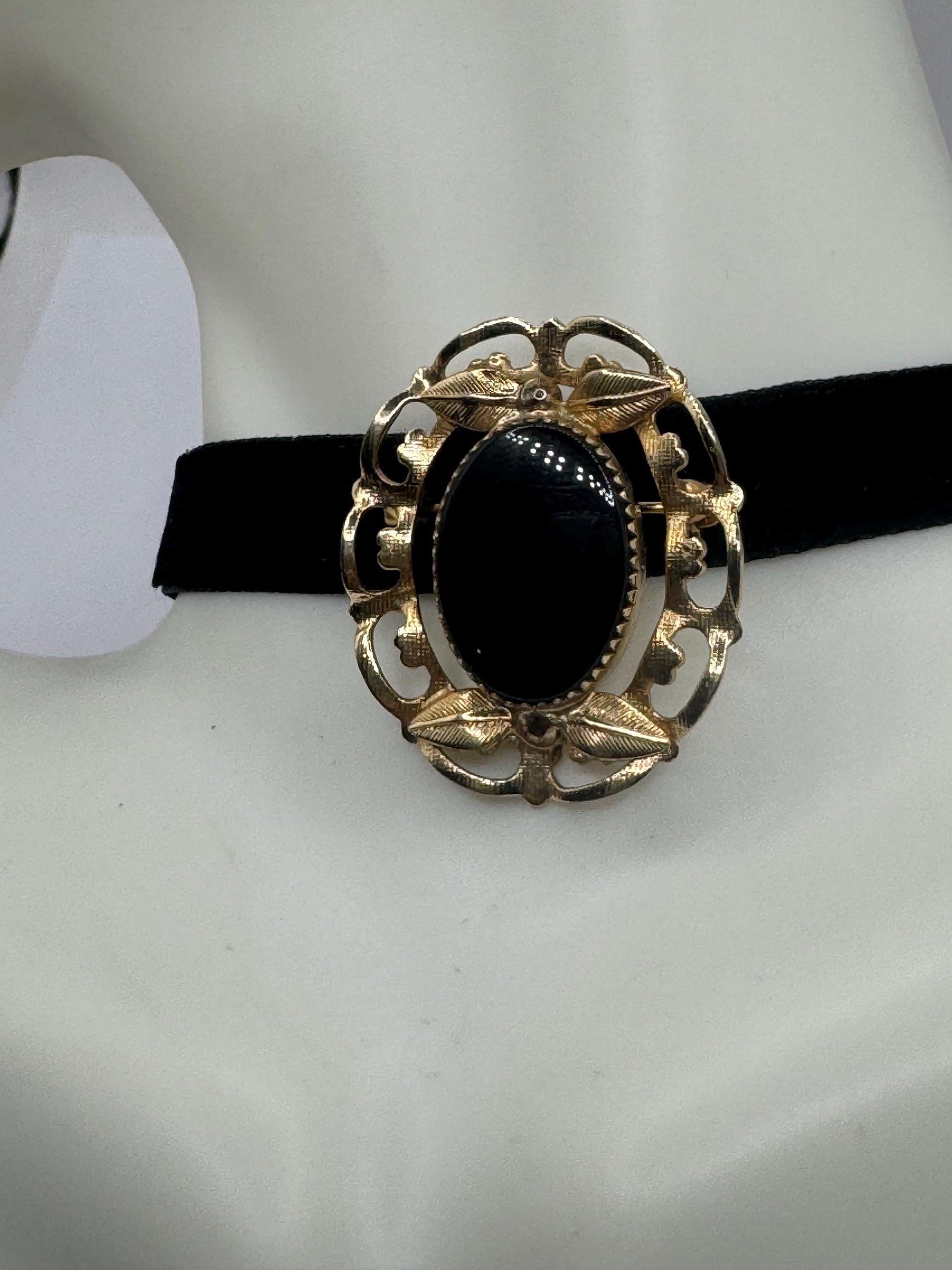 Vintage Black Onyx Pin Gold Filled Brooch