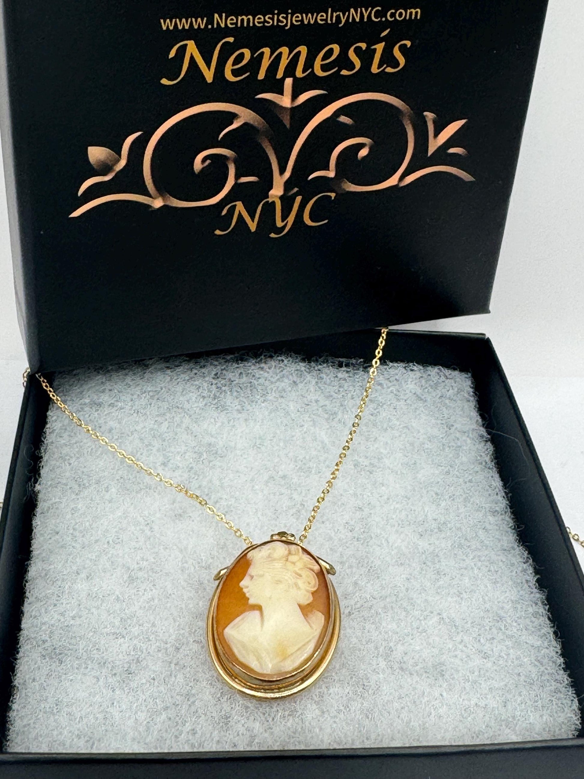Vintage Shell Cameo Pea Yellow Gold Filled Necklace Choker pin brooch