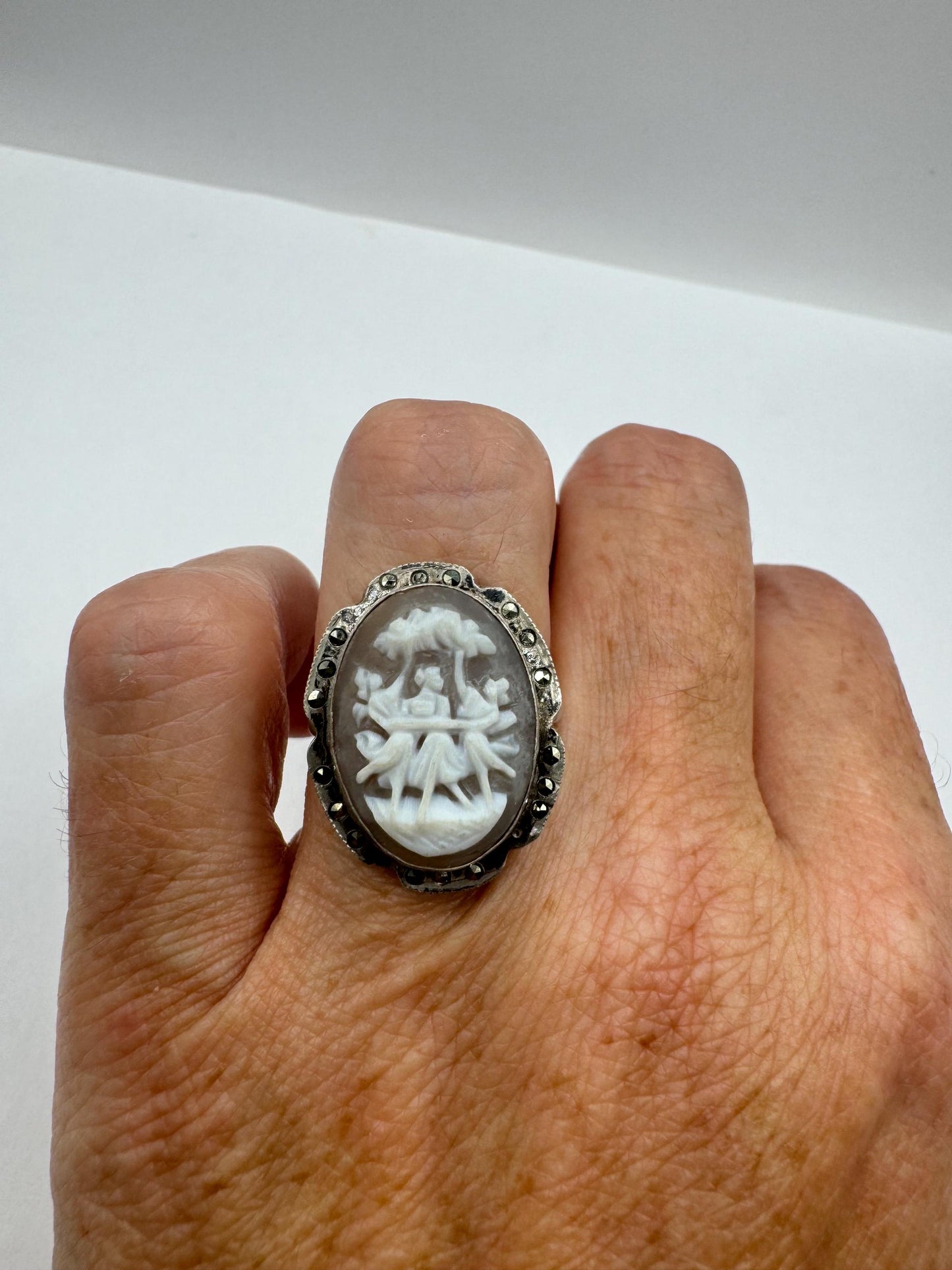 Vintage 3 graces Cameo 800 Silver Marcasite Cocktail Ring