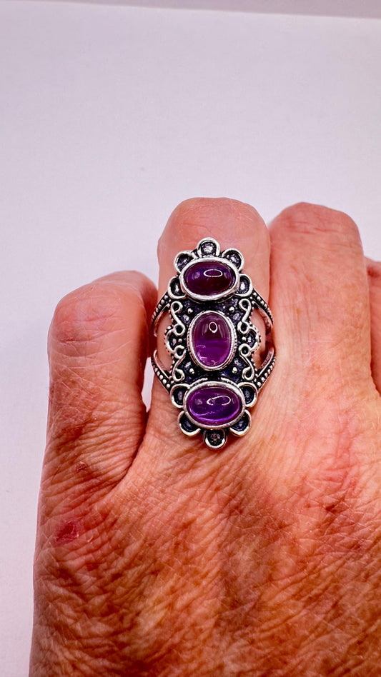Vintage Purple Amethyst Cocktail Ring