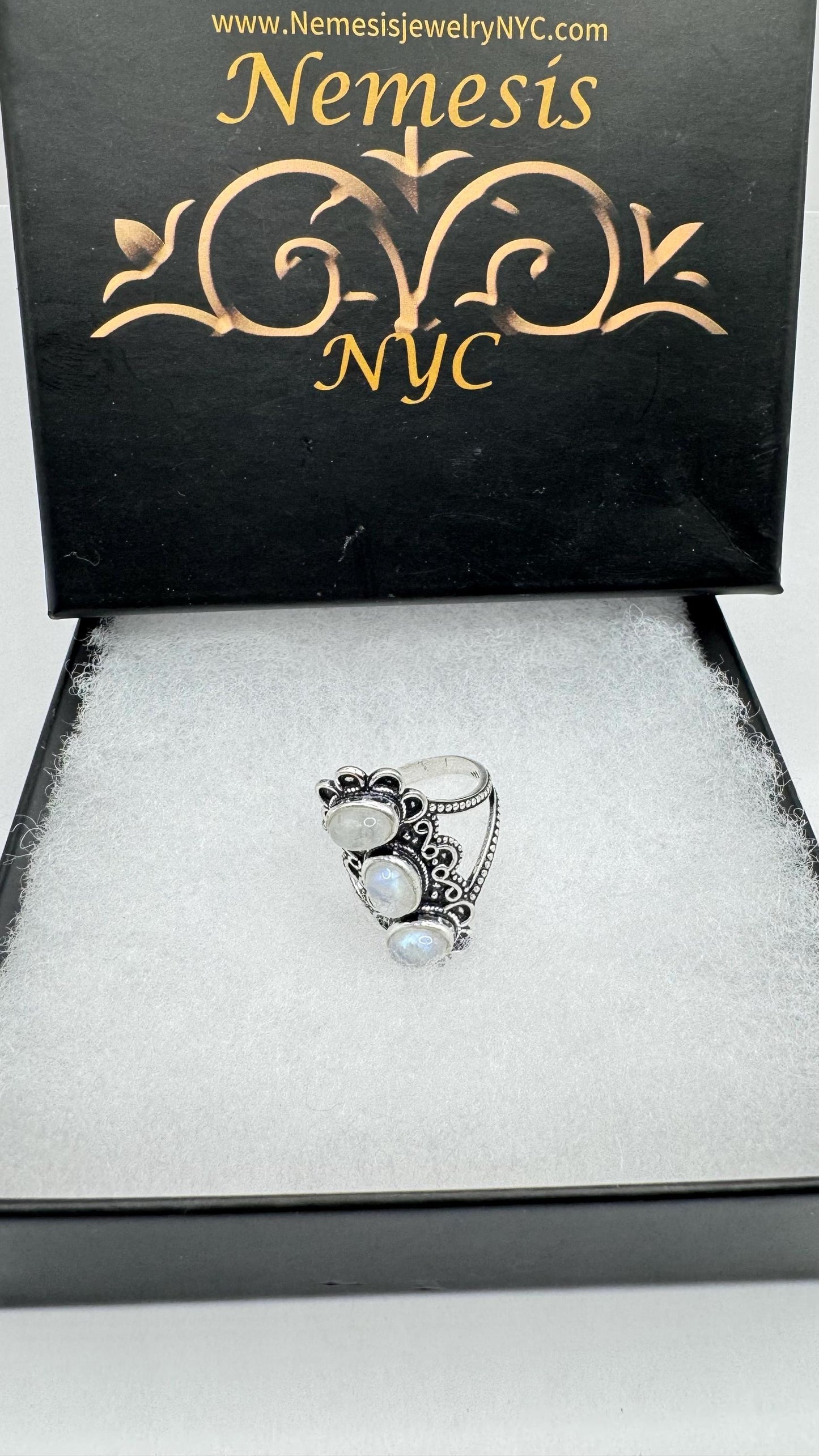 Vintage Large Blue White Rainbow Moonstone Stone Silver Ring
