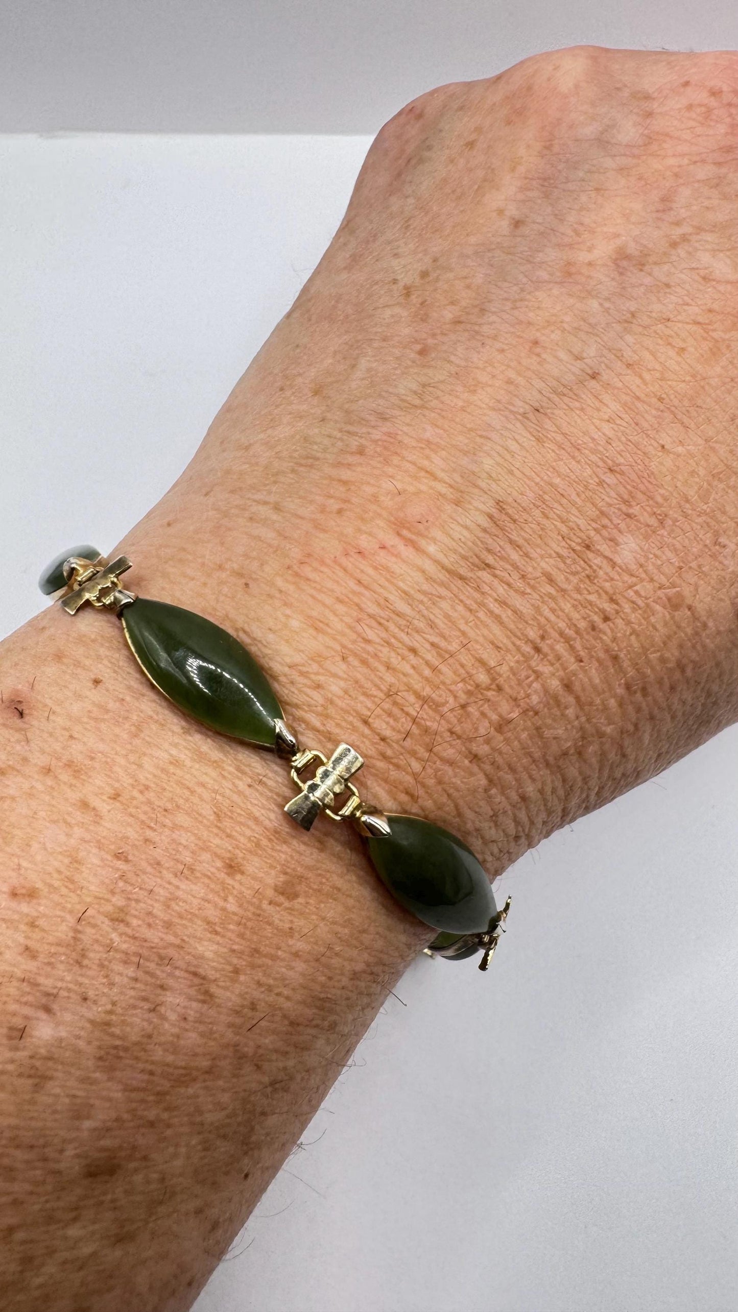 Vintage Green Jade Bracelet Gold filled