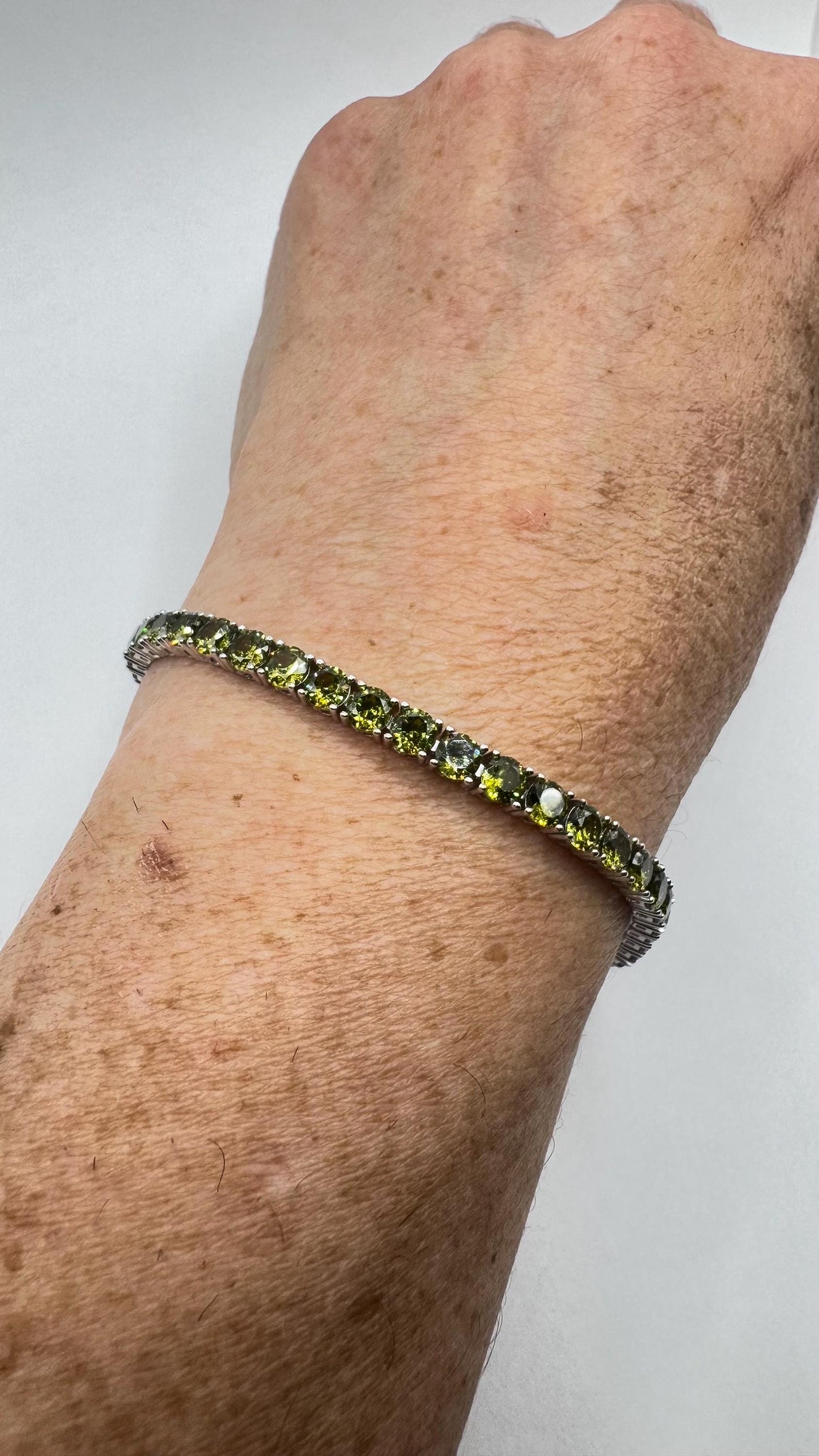 Vintage Handmade Genuine Peridot 925 Sterling Silver Tennis Bracelet