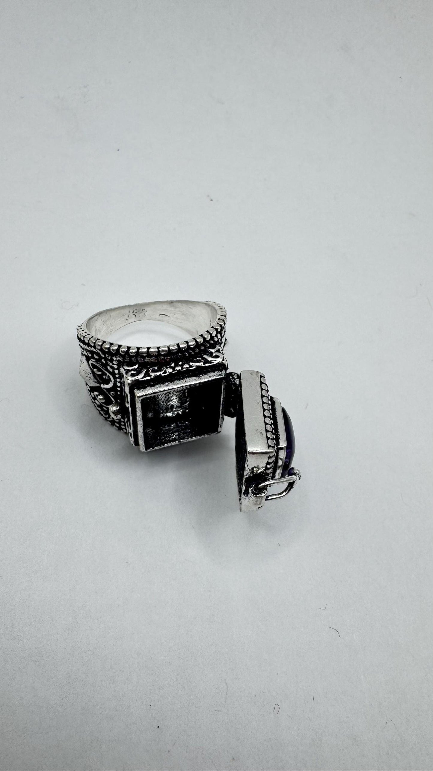 Vintage Purple Amethyst Silver Bronze Poison Pillbox Ring