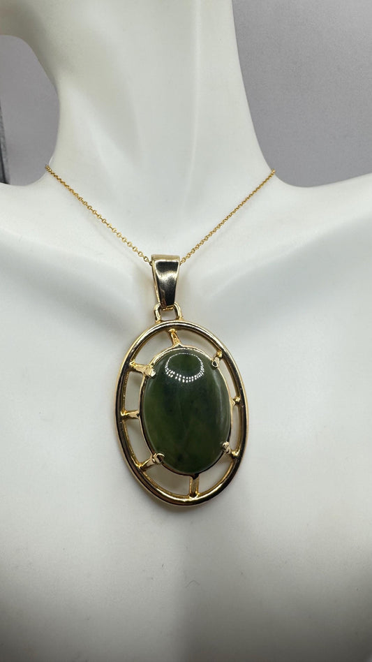 Vintage Green Jade Leaf Yellow Gold Filled Necklace
