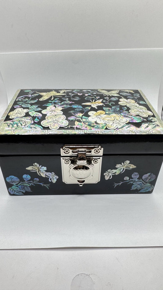 Vintage Mother Of pearl lacquer wood inlay Trinket Jewelry box
