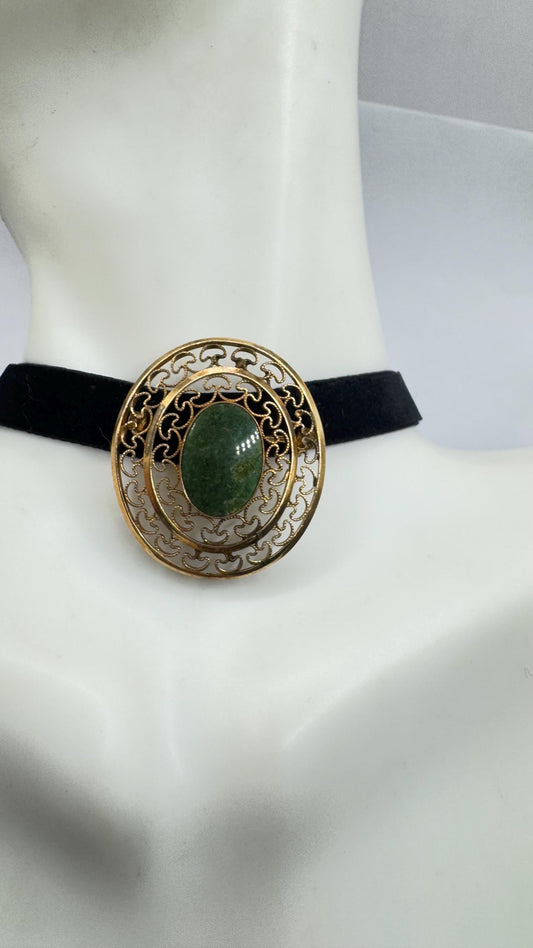 Vintage Green Jade Yellow Gold Filled Brooch Pin