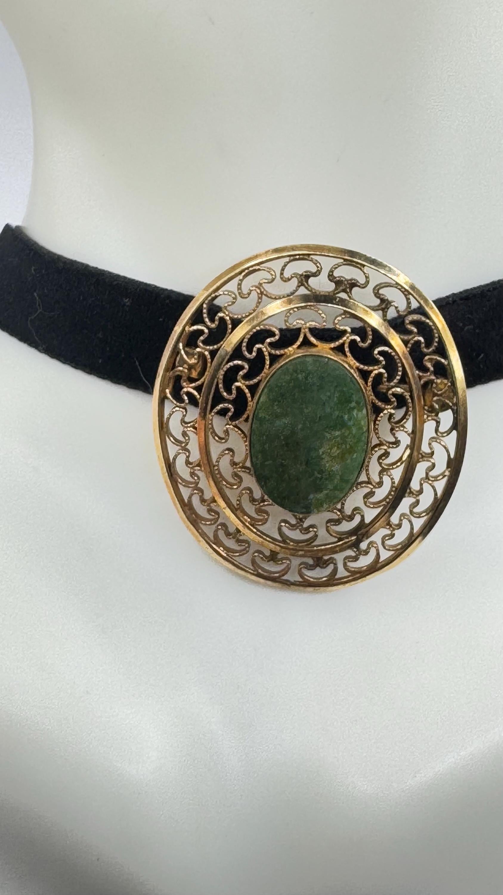 Vintage Green Jade Yellow Gold Filled Brooch Pin