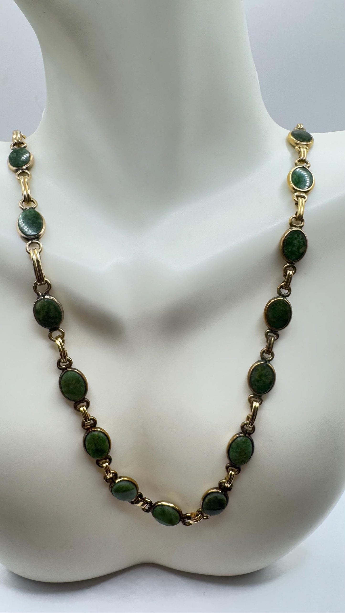 Vintage Green Jade Stone scarab Yellow 14k Gold Fill Necklace