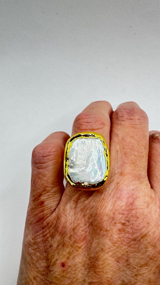 Vintage Biwa Pearl Ring Golden 925 Sterling Silver Cocktail Statement Adjustable