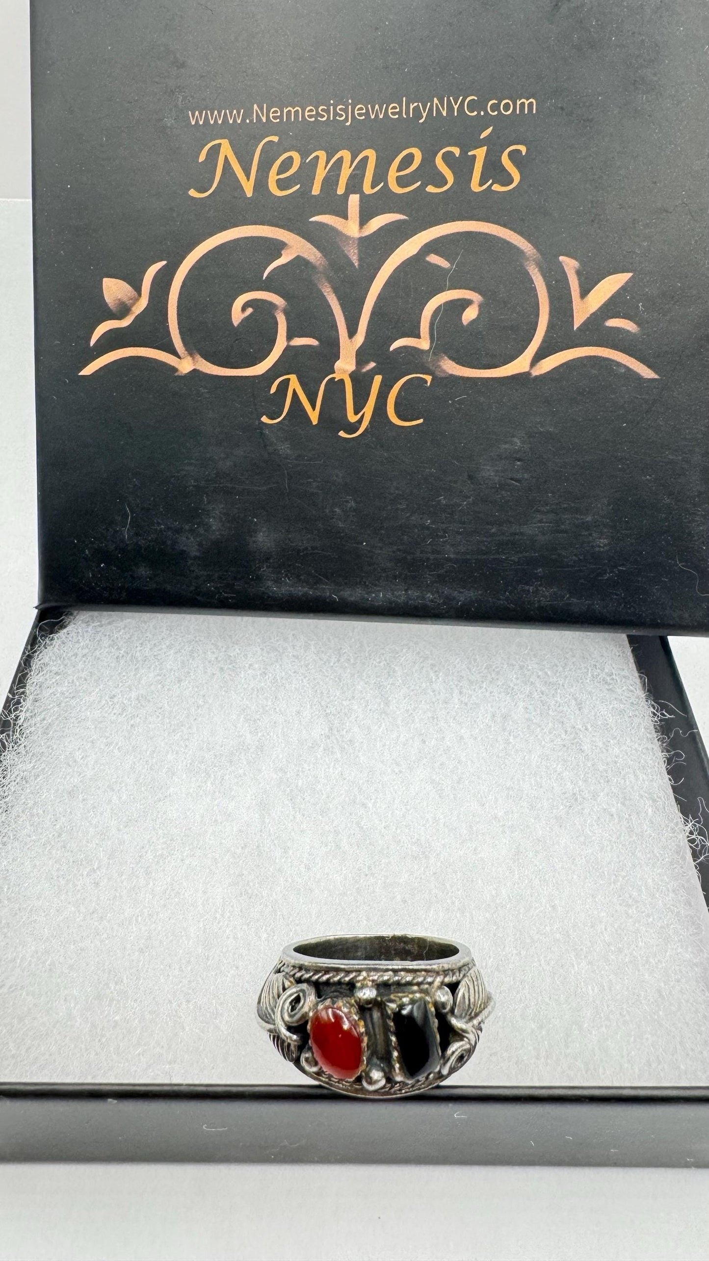 Vintage Black Onyx Red Carnelian Native American 925 Sterling Silver Ring