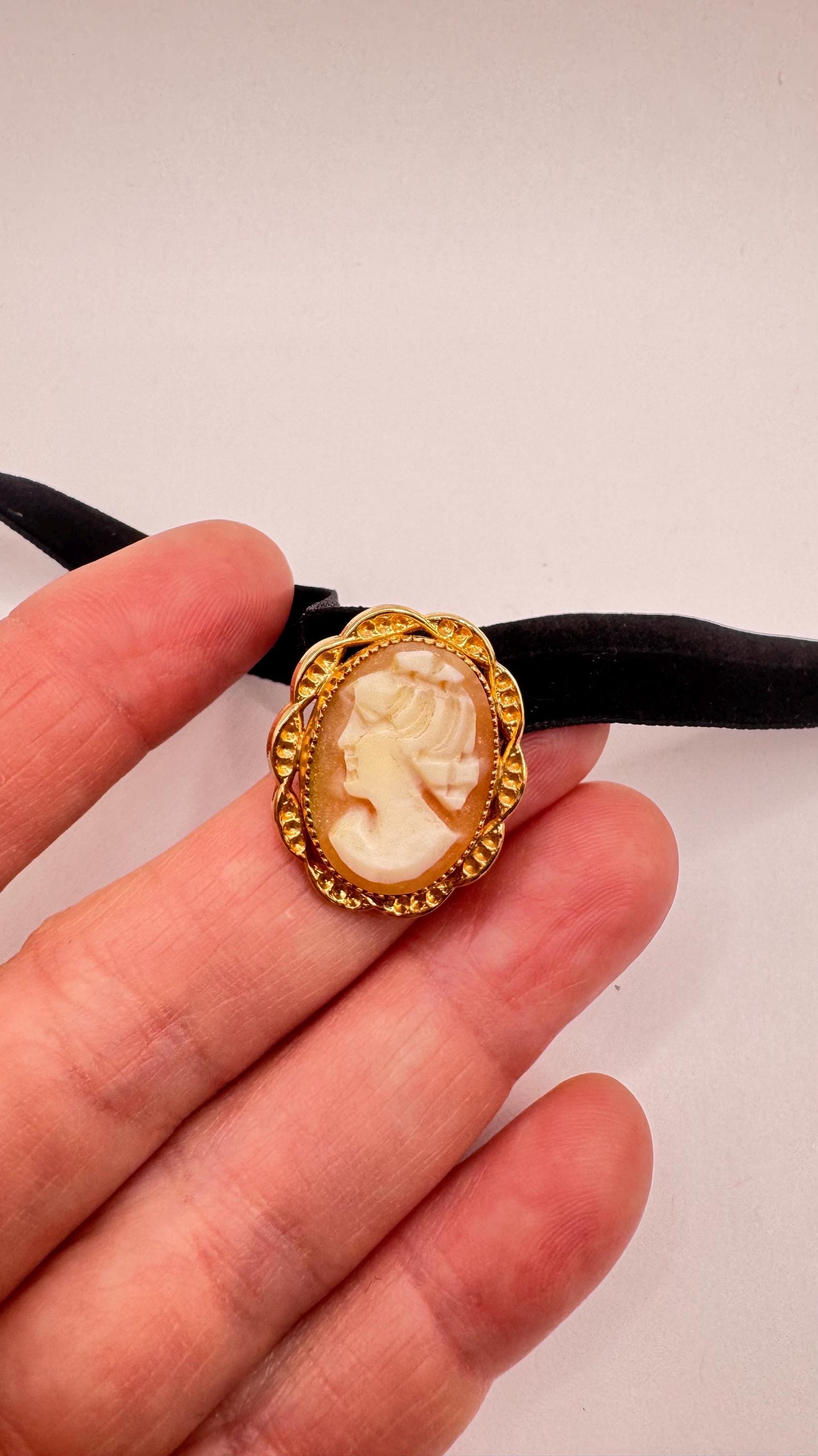 Vintage Shell Cameo Yellow Gold Filled Brooch | Pin Black Velvet Choker