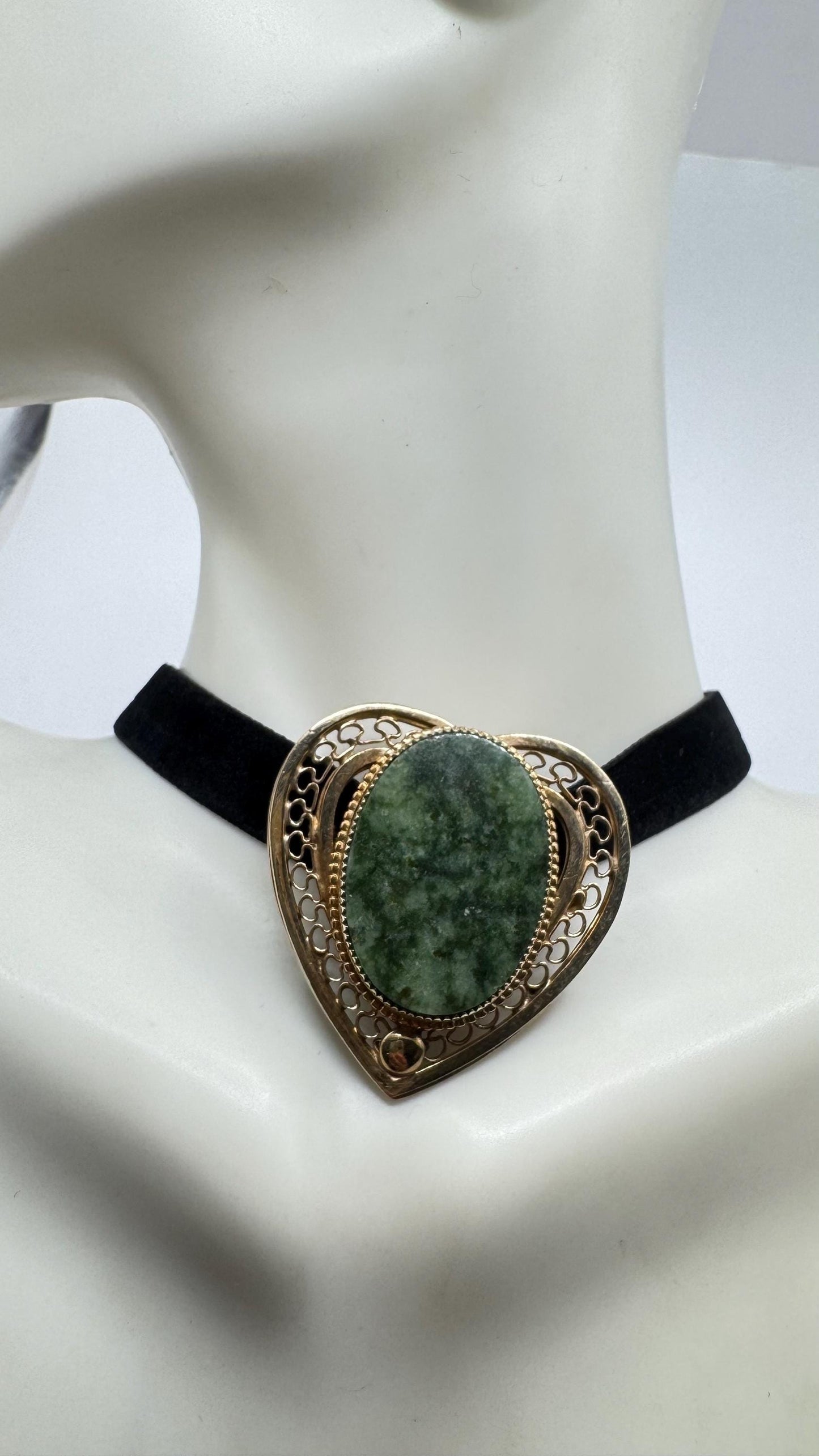 Vintage Green Jade Yellow Gold Filled Brooch Pin