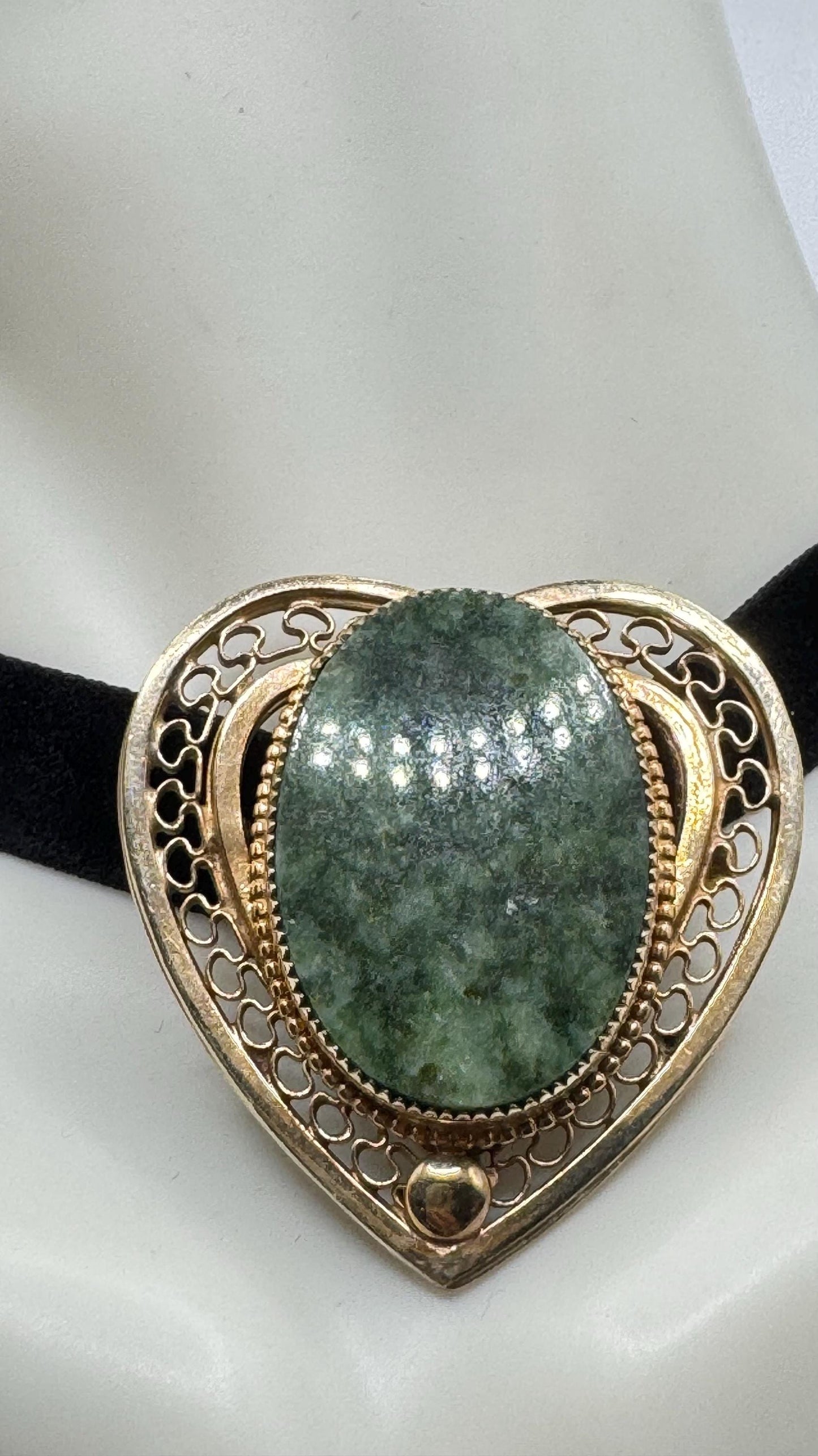 Vintage Green Jade Yellow Gold Filled Brooch Pin