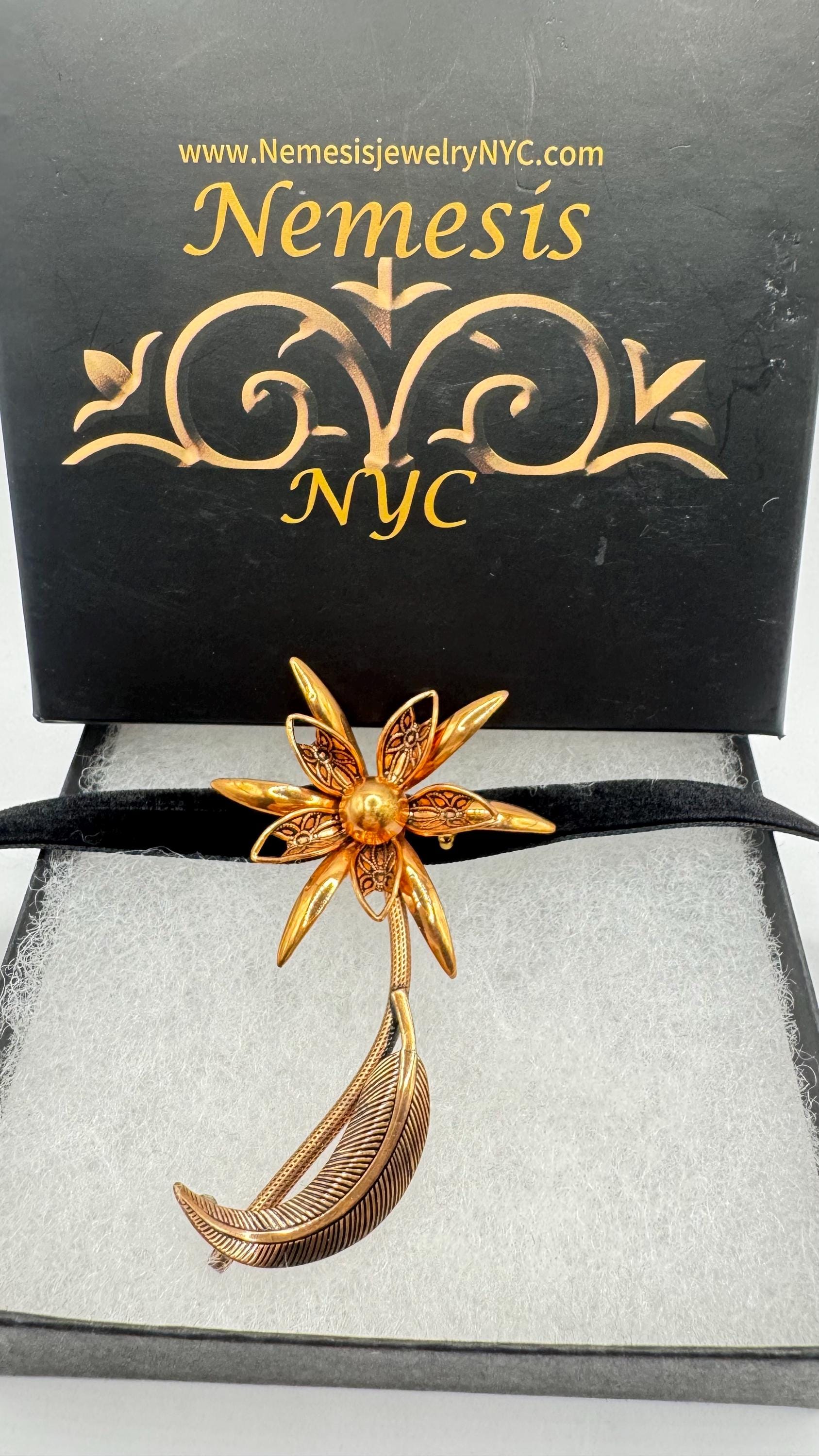 Vintage Deco Copper Flower Brooch Pin