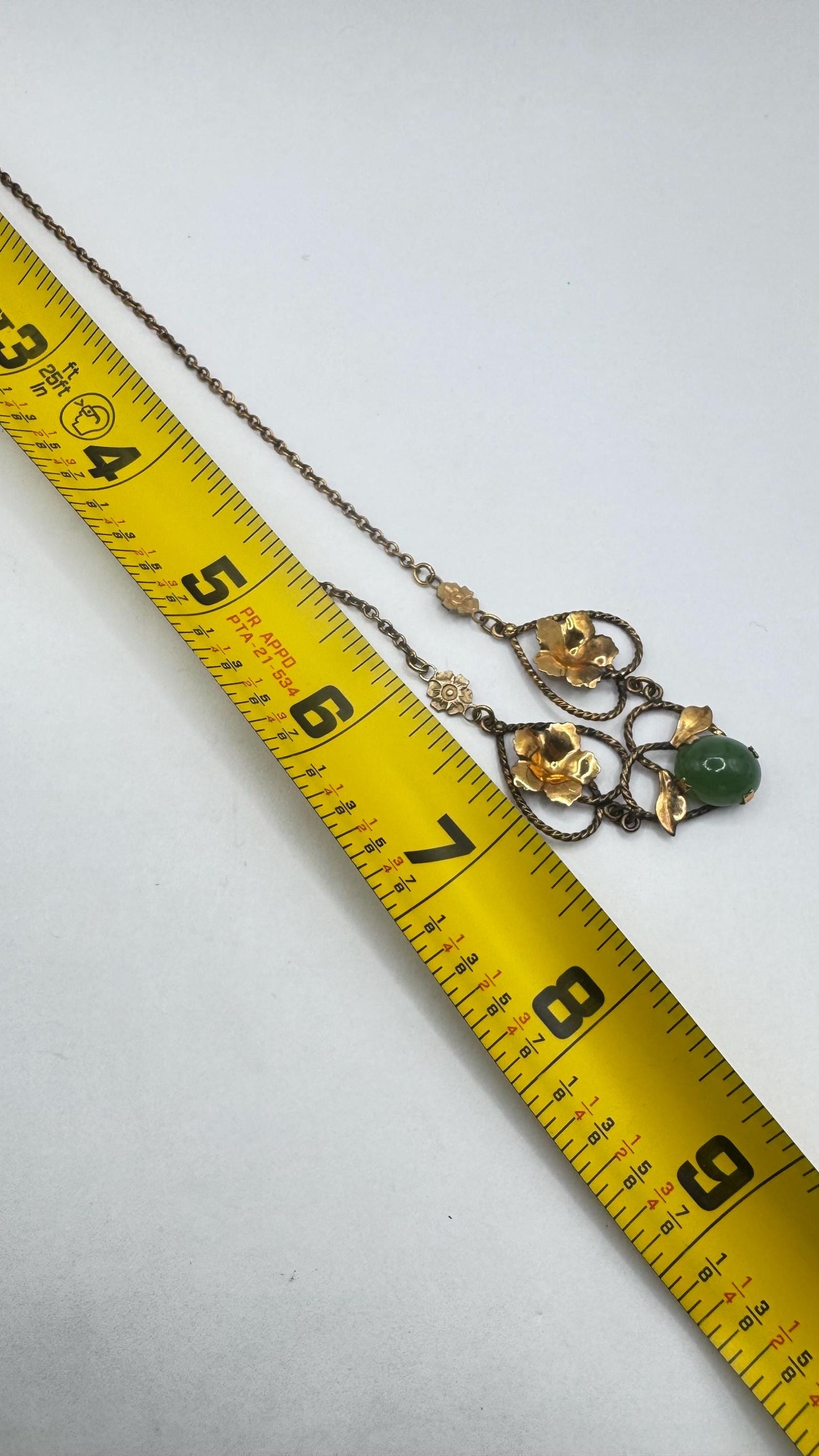 Vintage Green Jade Stone scarab Yellow 14k Gold Fill Necklace