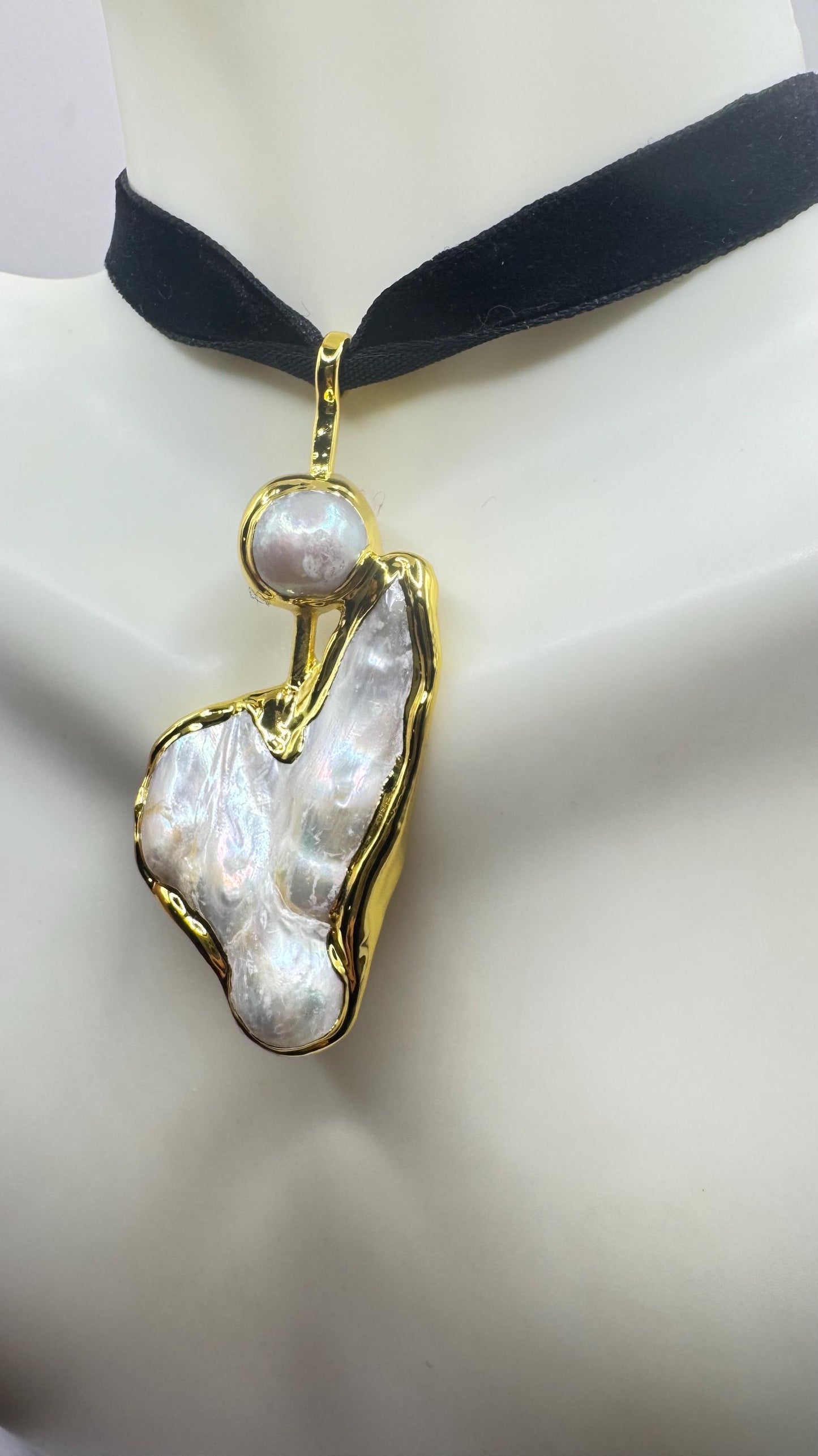 Vintage White Biwa Pearl Gold 925 Sterling Silver Choker Necklace