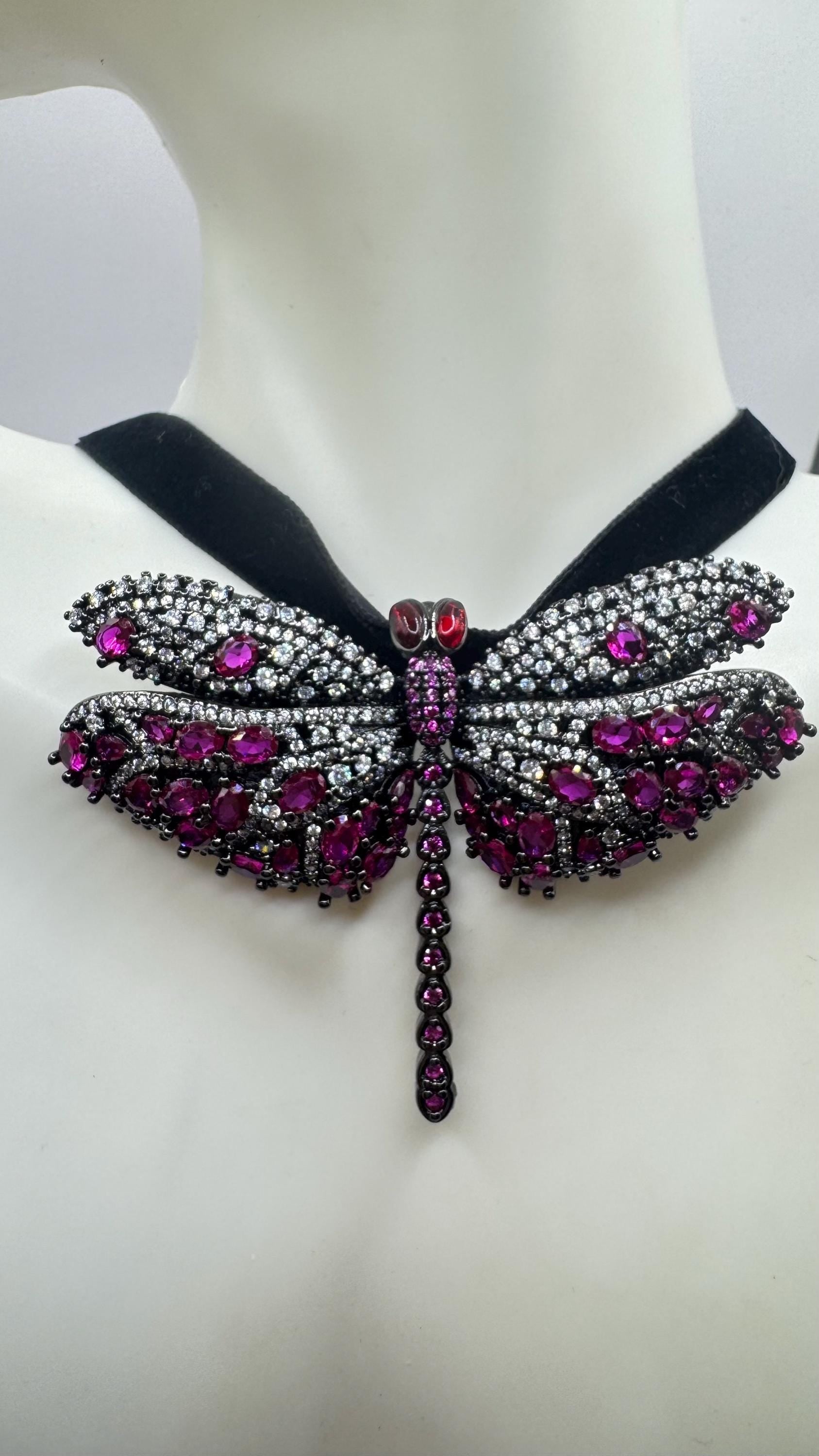 Vintage Red Crystal Gothic Styled Silver Finished Butterfly Choker Necklace Broach