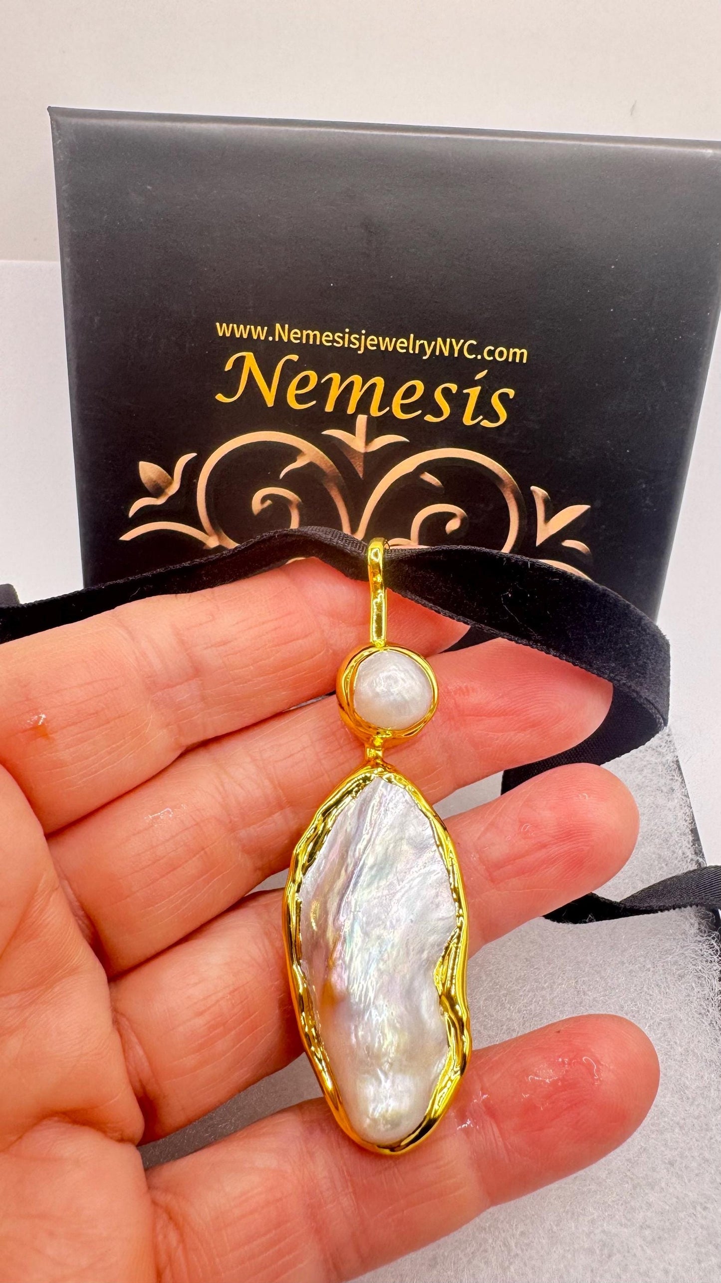 Vintage White Biwa Pearl Gold 925 Sterling Silver Choker Necklace